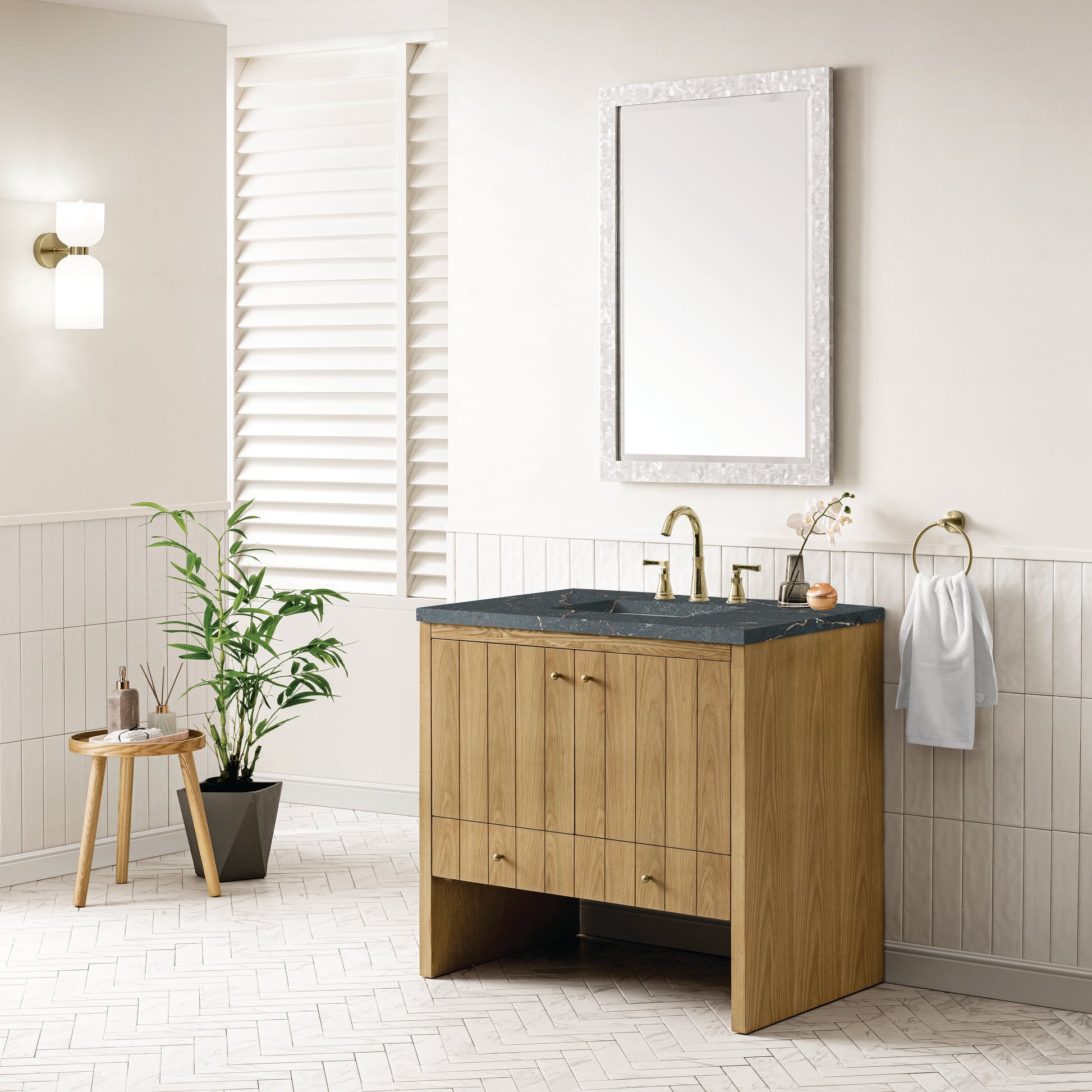 James Martin Vanities Hudson 36" Light Natural Oak Single Vanity With 3 cm Parisien Bleu Top