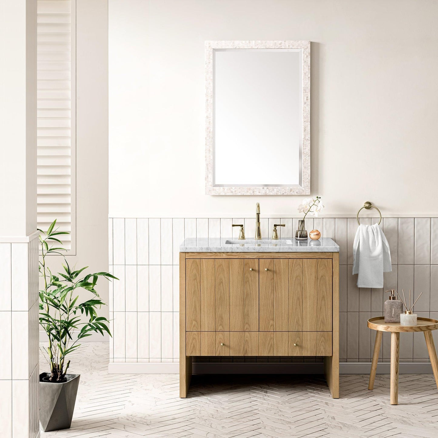 James Martin Vanities Hudson 36" Light Natural Oak Single Vanity With 3cm Arctic Fall Top