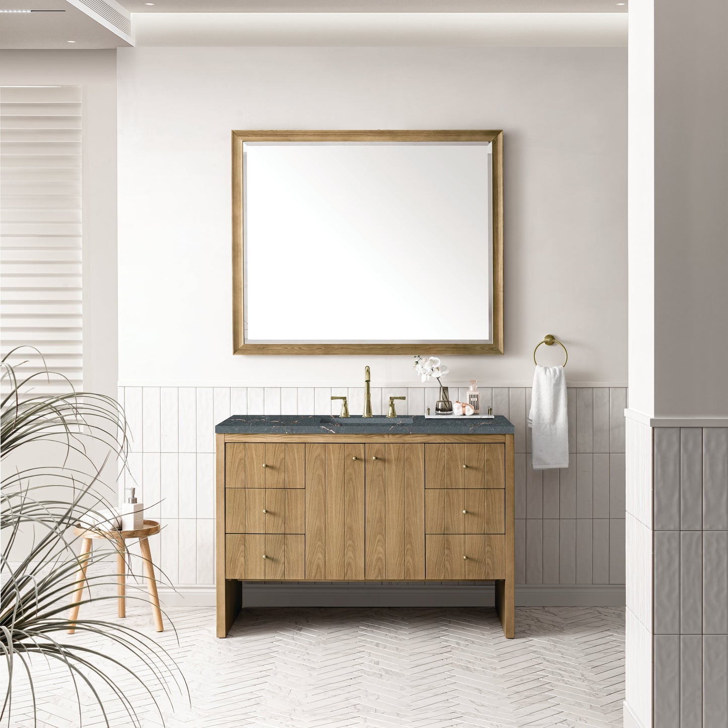 James Martin Vanities Hudson 48" Light Natural Oak Single Vanity With 3 cm Parisien Bleu Top