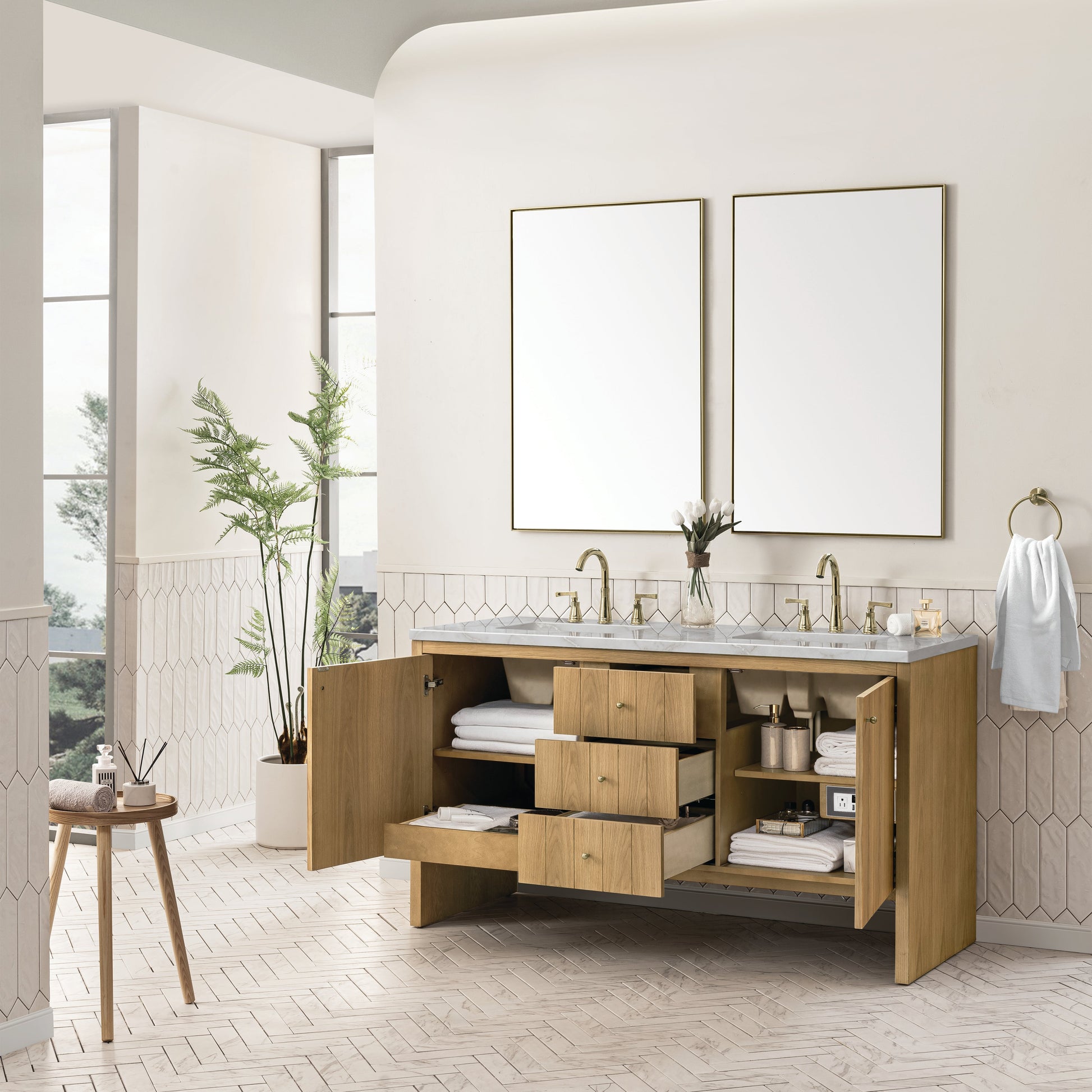 James Martin Vanities Hudson 60" Light Natural Oak Double Vanity With 3 cm Victorian Silver Top