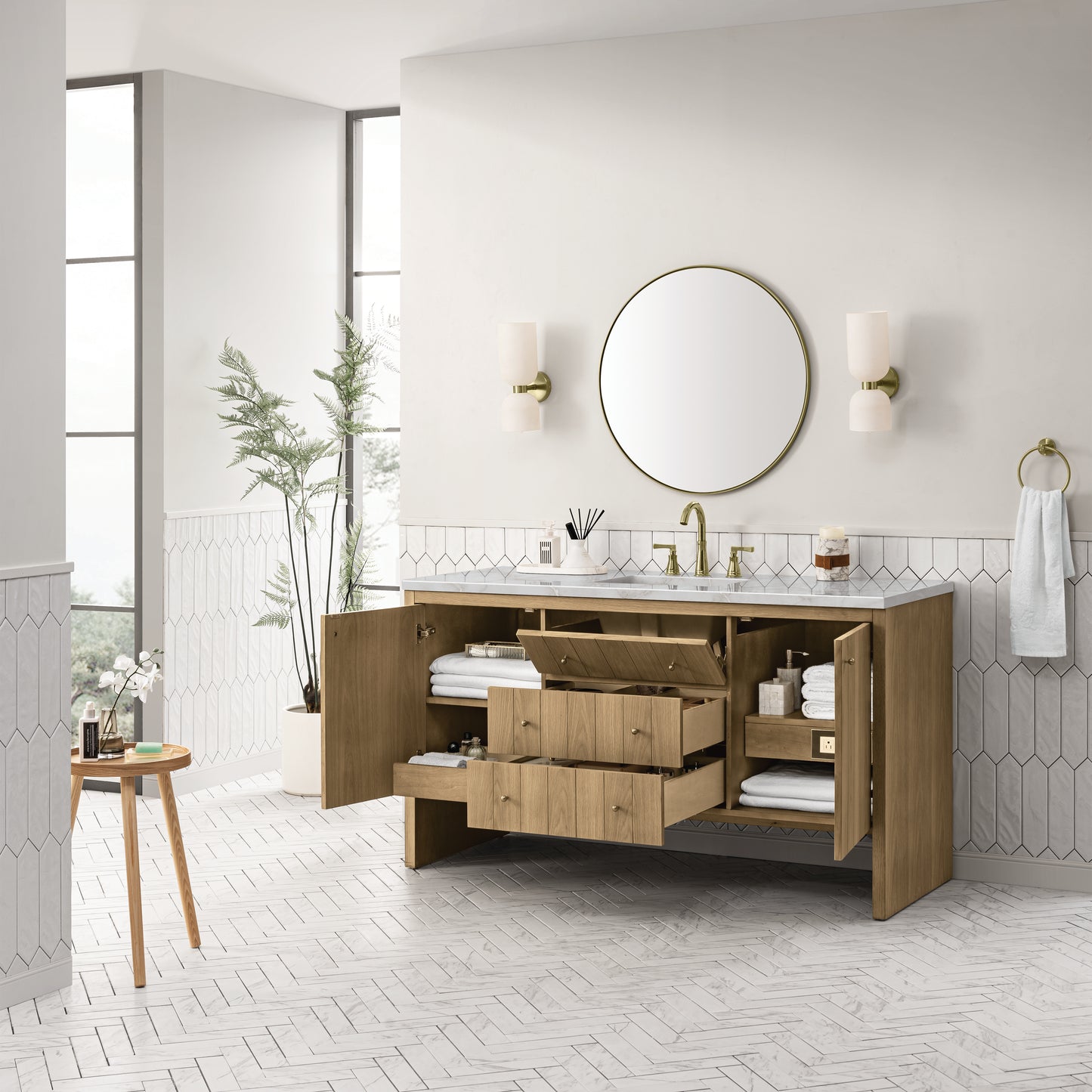 James Martin Vanities Hudson 60" Light Natural Oak Single Vanity With 3cm Victorian Silver Top With FreePower Wireless Charger