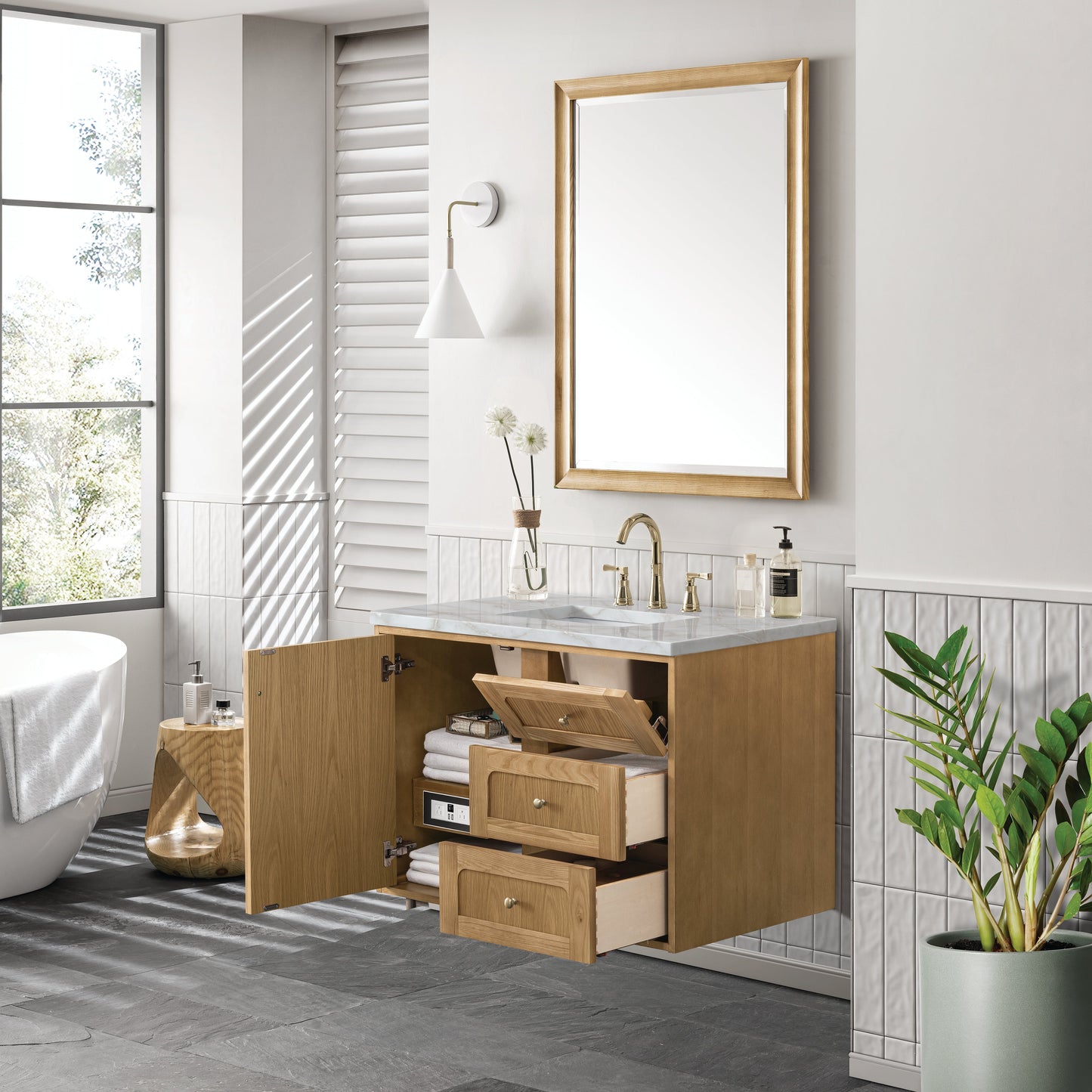 James Martin Vanities Laurent 36" Light Natural Oak Single Vanity With 3 cm Victorian Silver Top