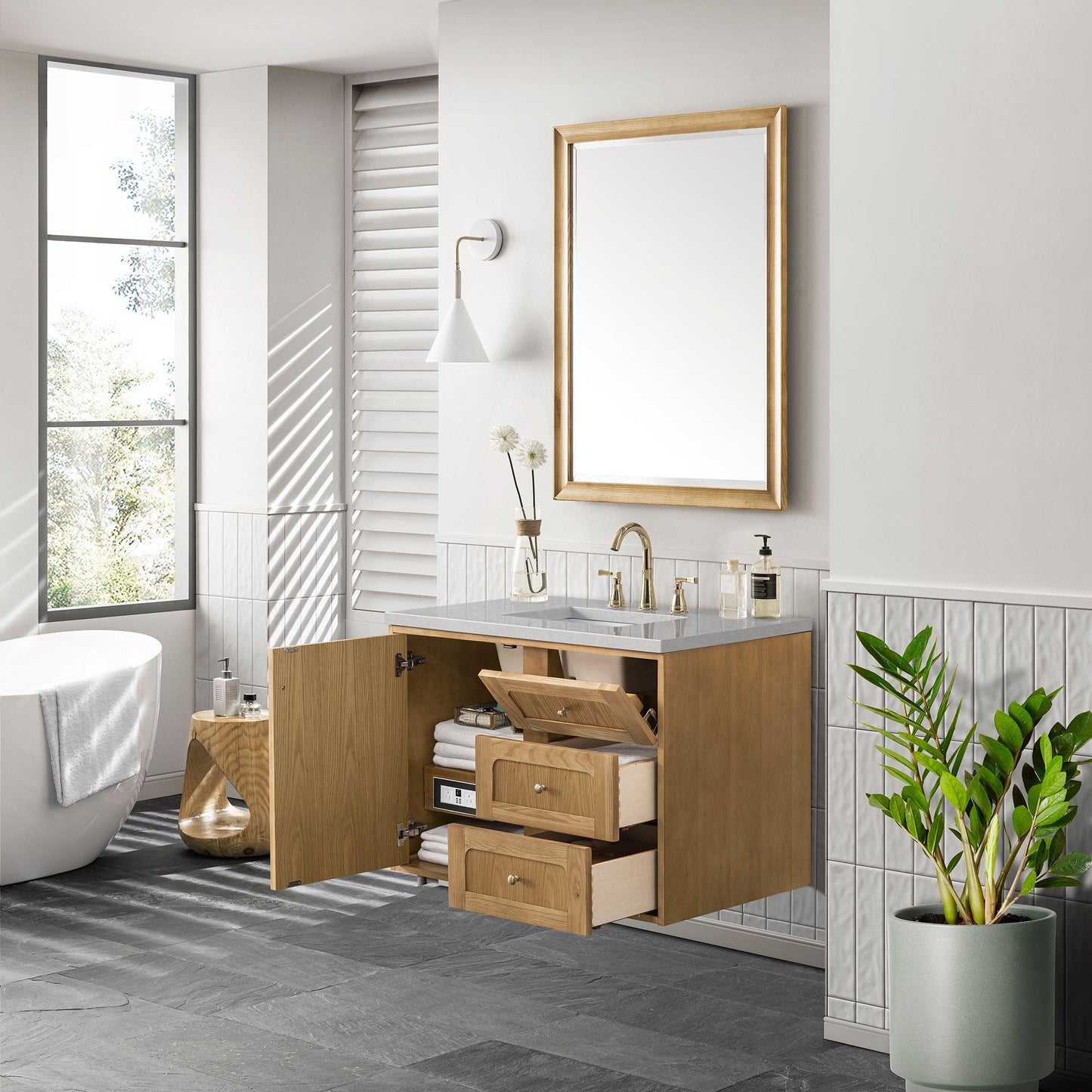 James Martin Vanities Laurent 36" Light Natural Oak Single Vanity With 3cm Eternal Serena Top