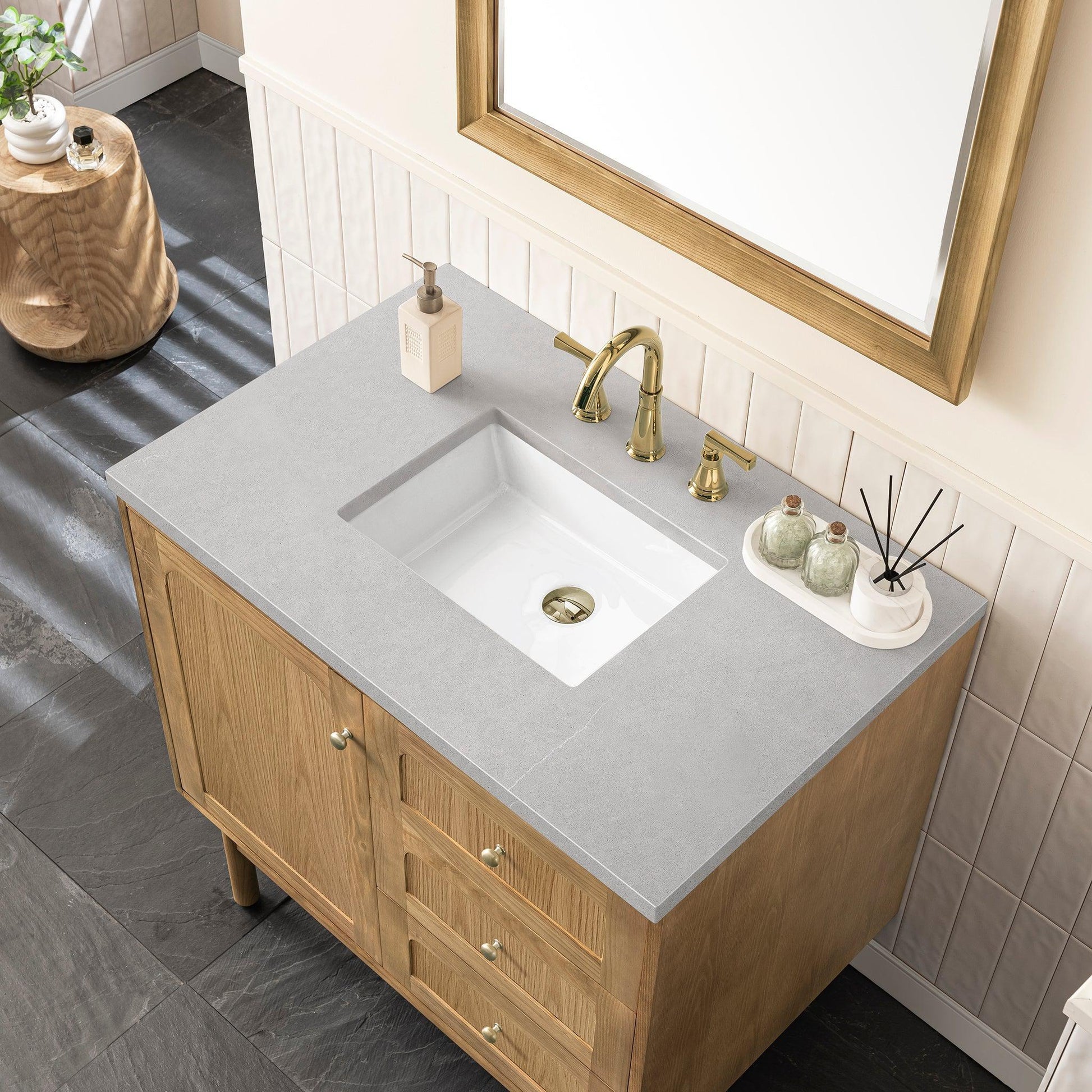 James Martin Vanities Laurent 36" Light Natural Oak Single Vanity With 3cm Eternal Serena Top