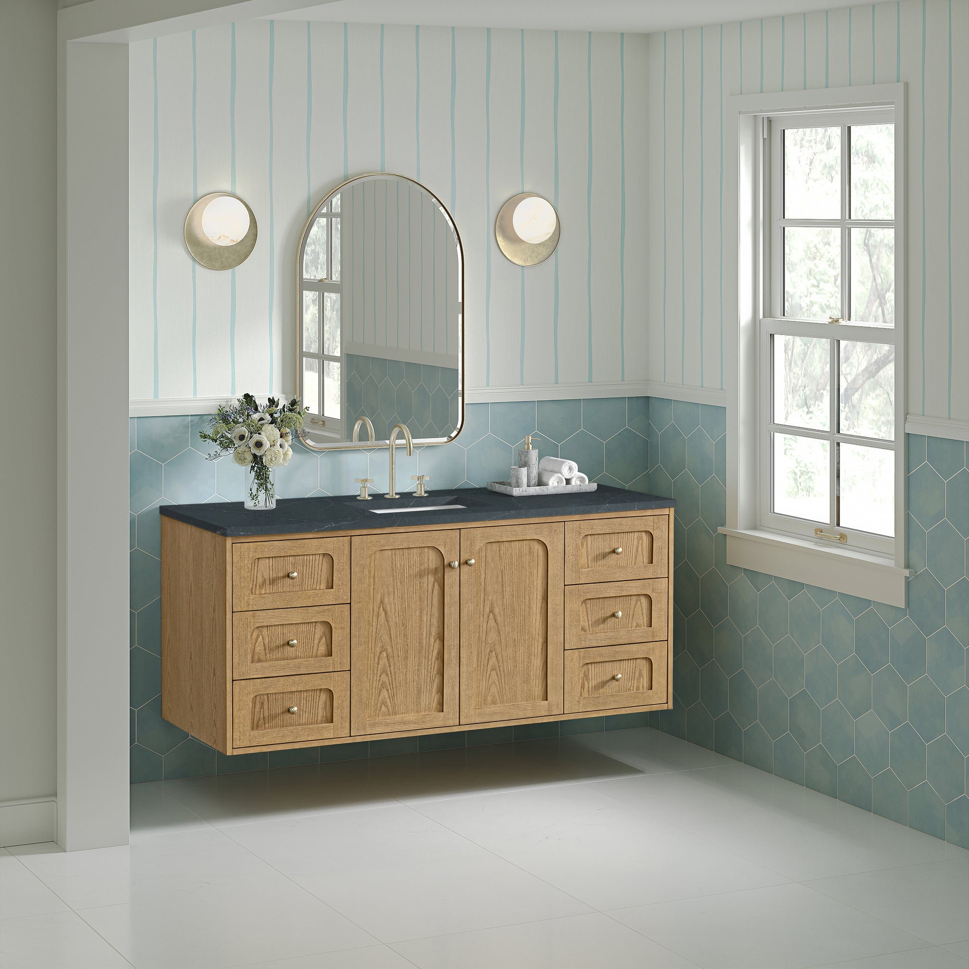 James Martin Vanities Laurent 60" Light Natural Oak Single Vanity With 3cm Charcoal Soapstone Quartz Top