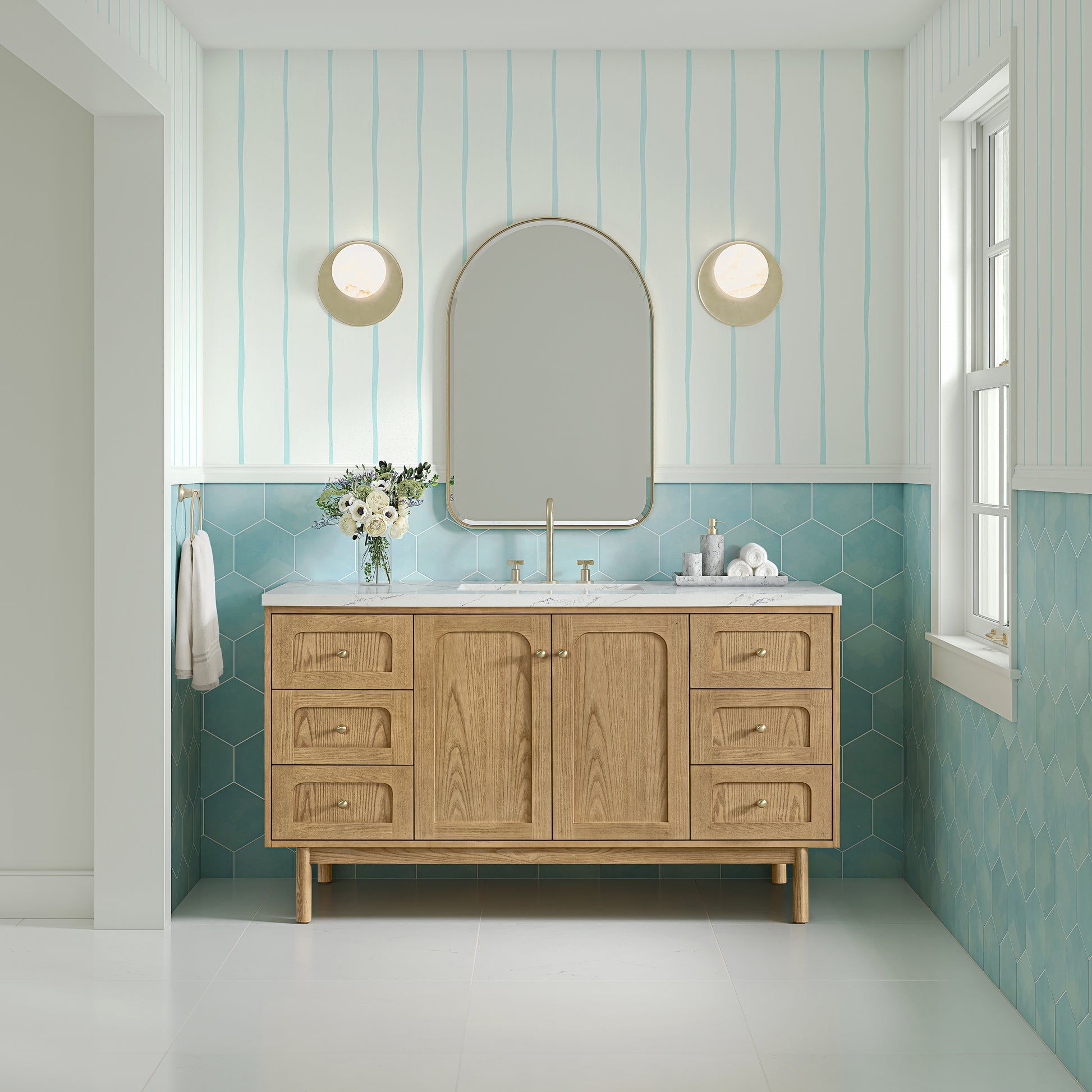 James Martin Vanities Laurent 60" Light Natural Oak Single Vanity With 3cm Ethereal Noctis Quartz Top