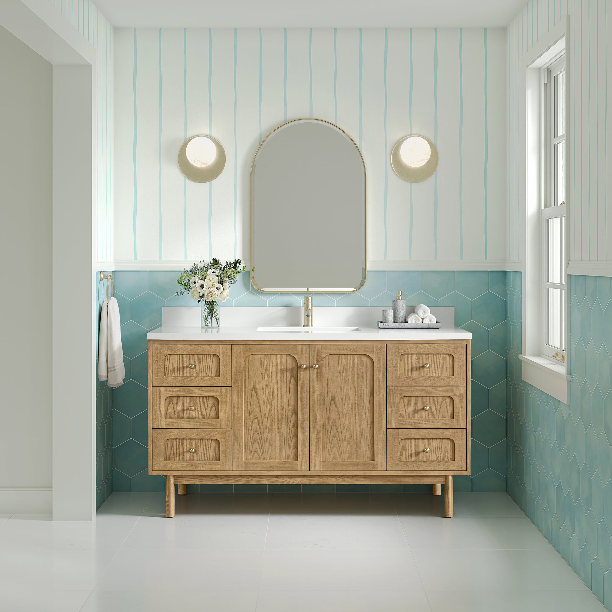 James Martin Vanities Laurent 60" Light Natural Oak Single Vanity With Single Hole 3cm White Zeus Quartz Top and Backsplash