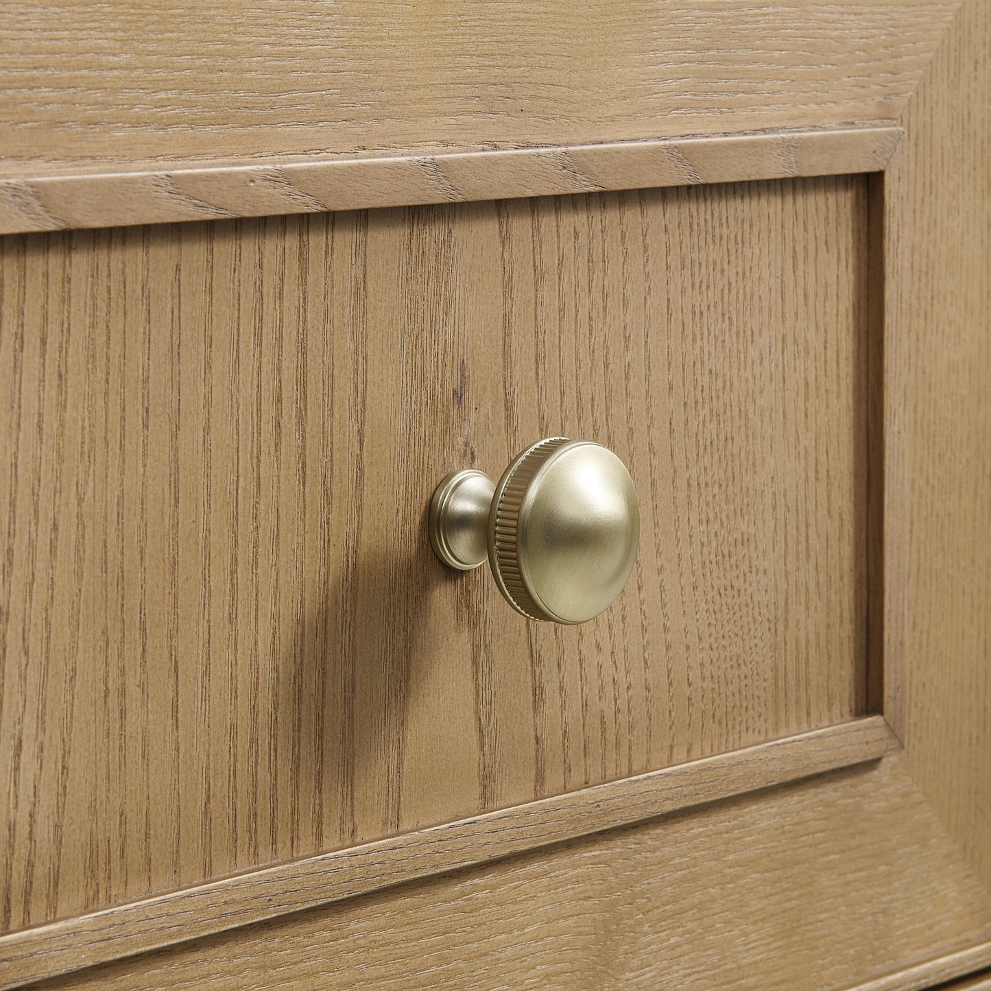 James Martin Vanities Lorelai 36" Light Natural Oak Single Vanity With 3 CM Ethereal Noctis Quartz Top