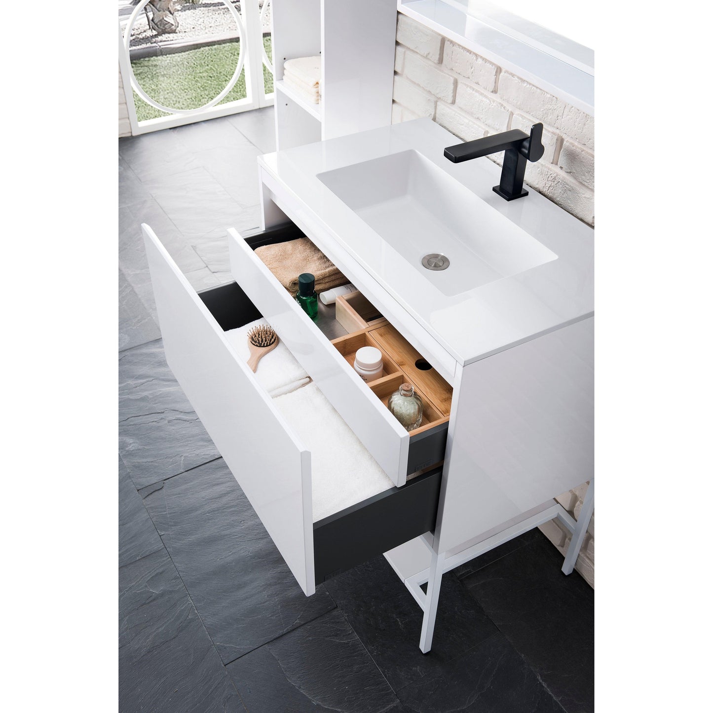 James Martin Vanities Milan 31.5" Glossy White, Glossy White Single Vanity Cabinet With Charcoal Black Composite Top