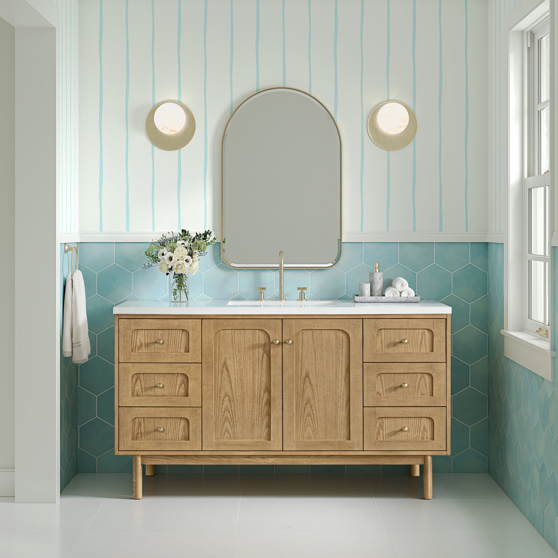 James Martin Vanities Rohe 24" Champagne Brass Arched Mirror