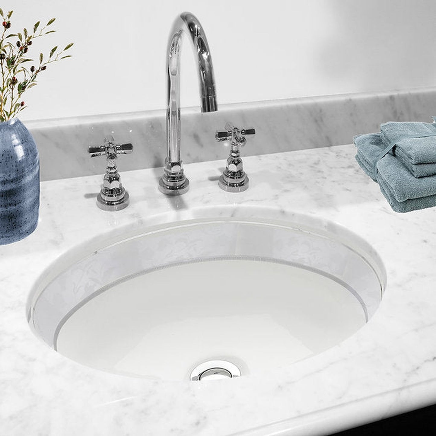 Nantucket Sinks Regatta 19 W" x 16" D Izola Italian Fireclay Oval Glazed White Platinum Undermount Vanity Sink