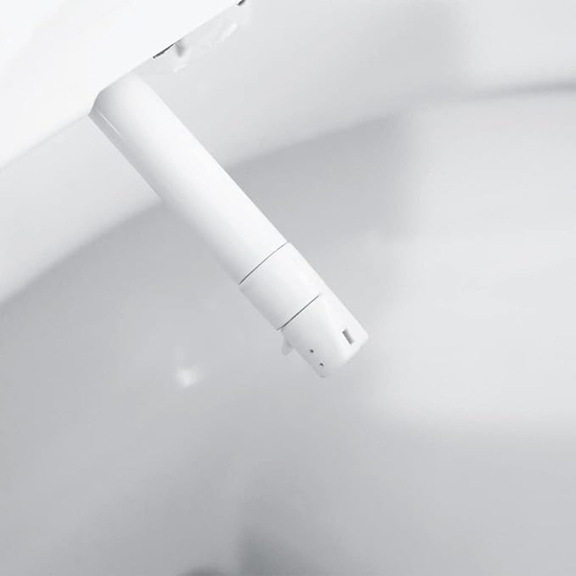 Platinum Health Eurolux Round Easy 1-Touch Operation Premium Bidet Toilet Seat