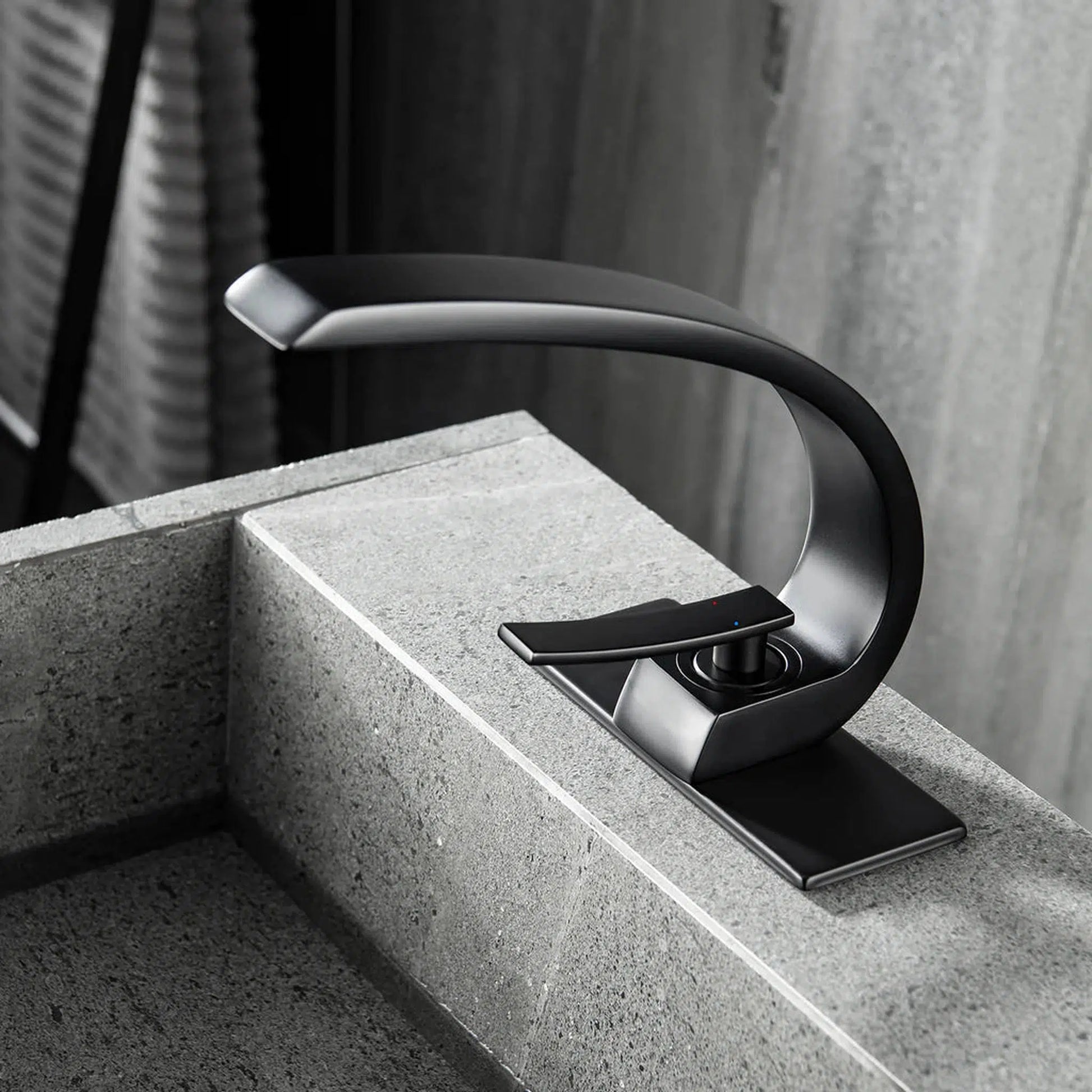 RBROHANT RB0725 Single Hole Matte Black Solid Brass Deck Mounted Bathroom Faucet