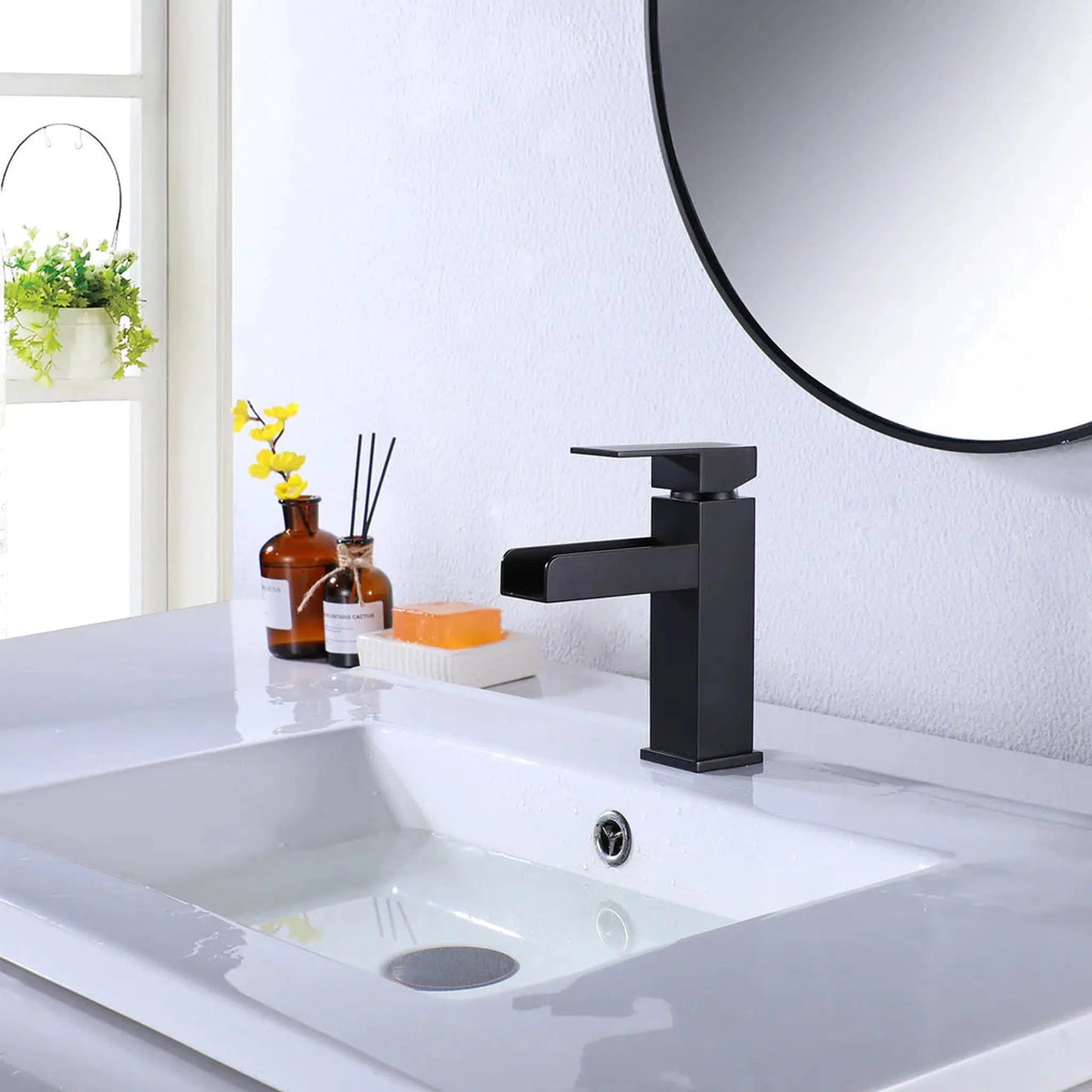 RBROHANT RB0758 Single Hole Black Solid Brass Deck Mounted Bathroom Faucet