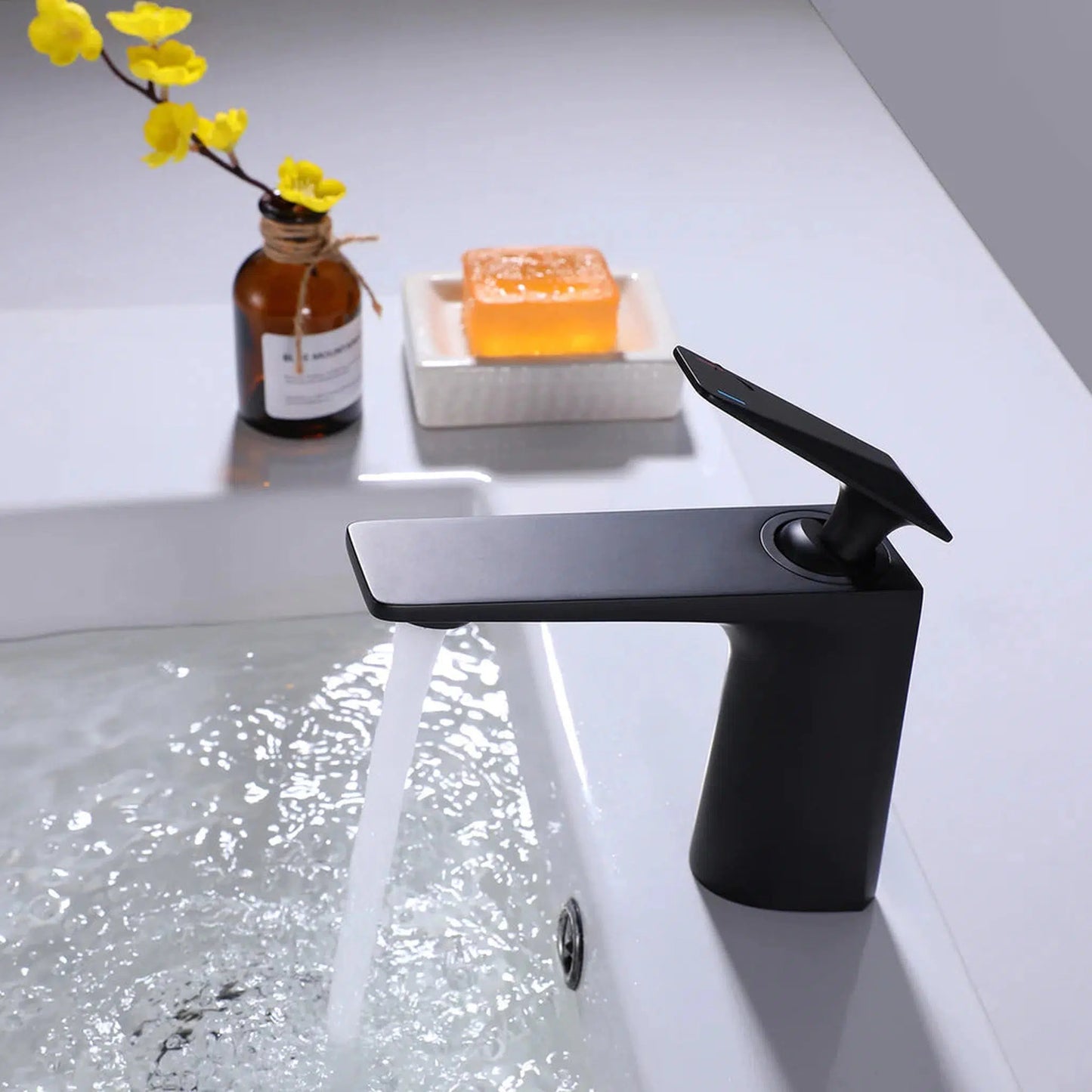 RBROHANT RB0784 Single Hole Black Solid Brass Deck Mounted Bathroom Faucet