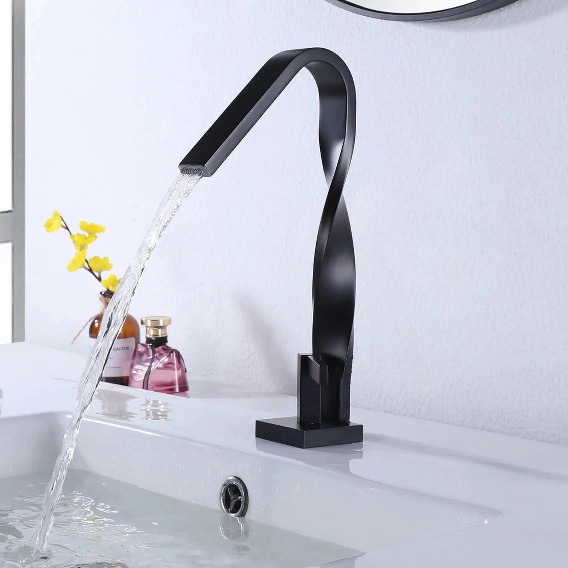 RBROHANT RB0795 Single Hole Black Solid Brass Deck Mounted Bathroom Faucet