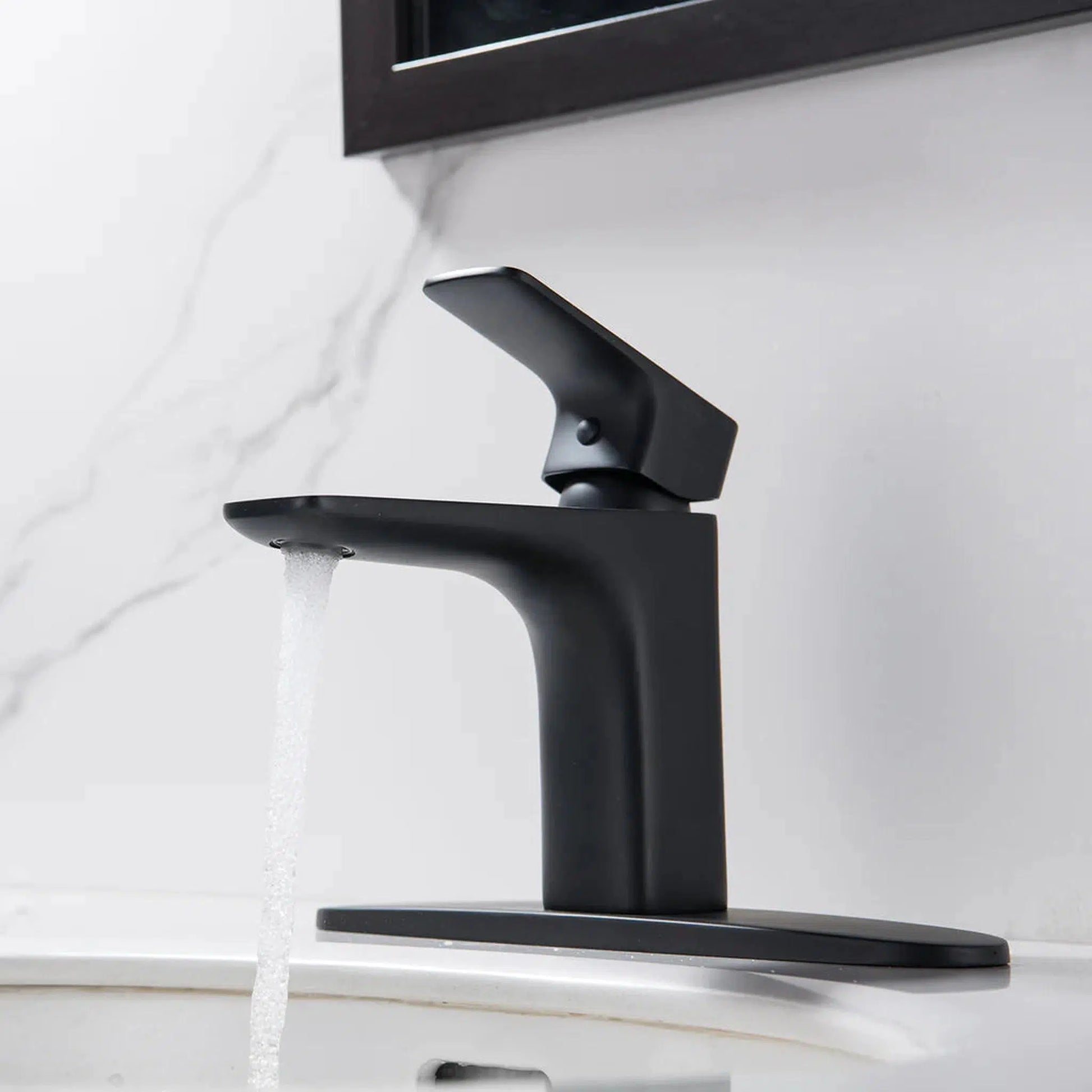 RBROHANT RB0876 Single Hole Matte Black Solid Brass Deck Mounted Bathroom Faucet