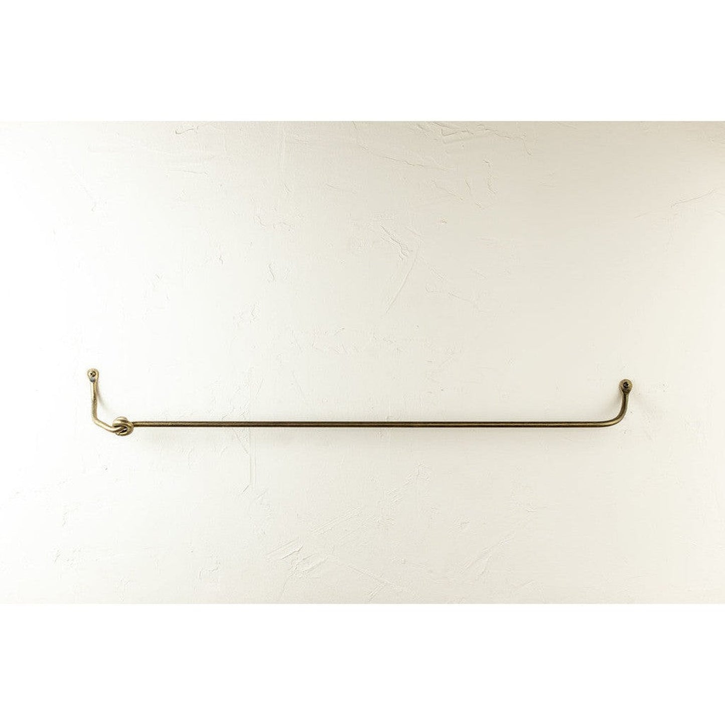 Stone County Ironworks Knot 16" Chalk White Iron Towel Bar With Gold Iron Accent
