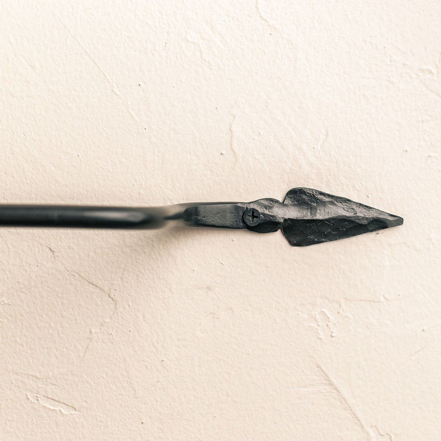 Stone County Ironworks Quapaw 12" Chalk White Iron Towel Ring