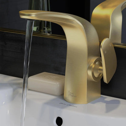 Swiss Madison Château 7” Brushed Gold Single Hole Bathroom Faucet With Flow Rate of 1.2 GPM