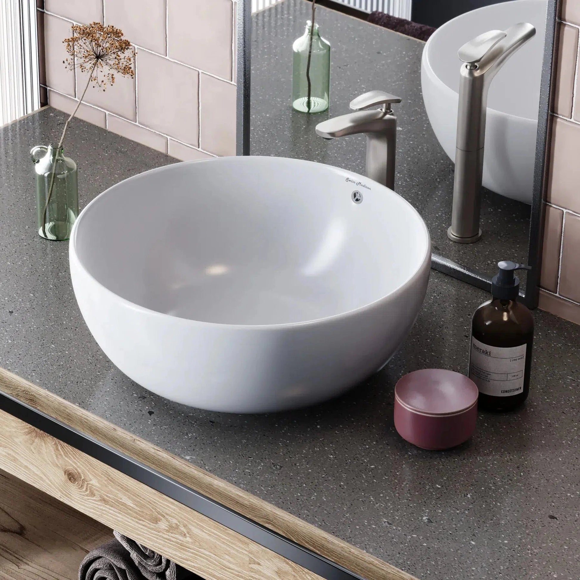 Swiss Madison Sublime 17" x 17" White Round Ceramic Bathroom Vessel Sink