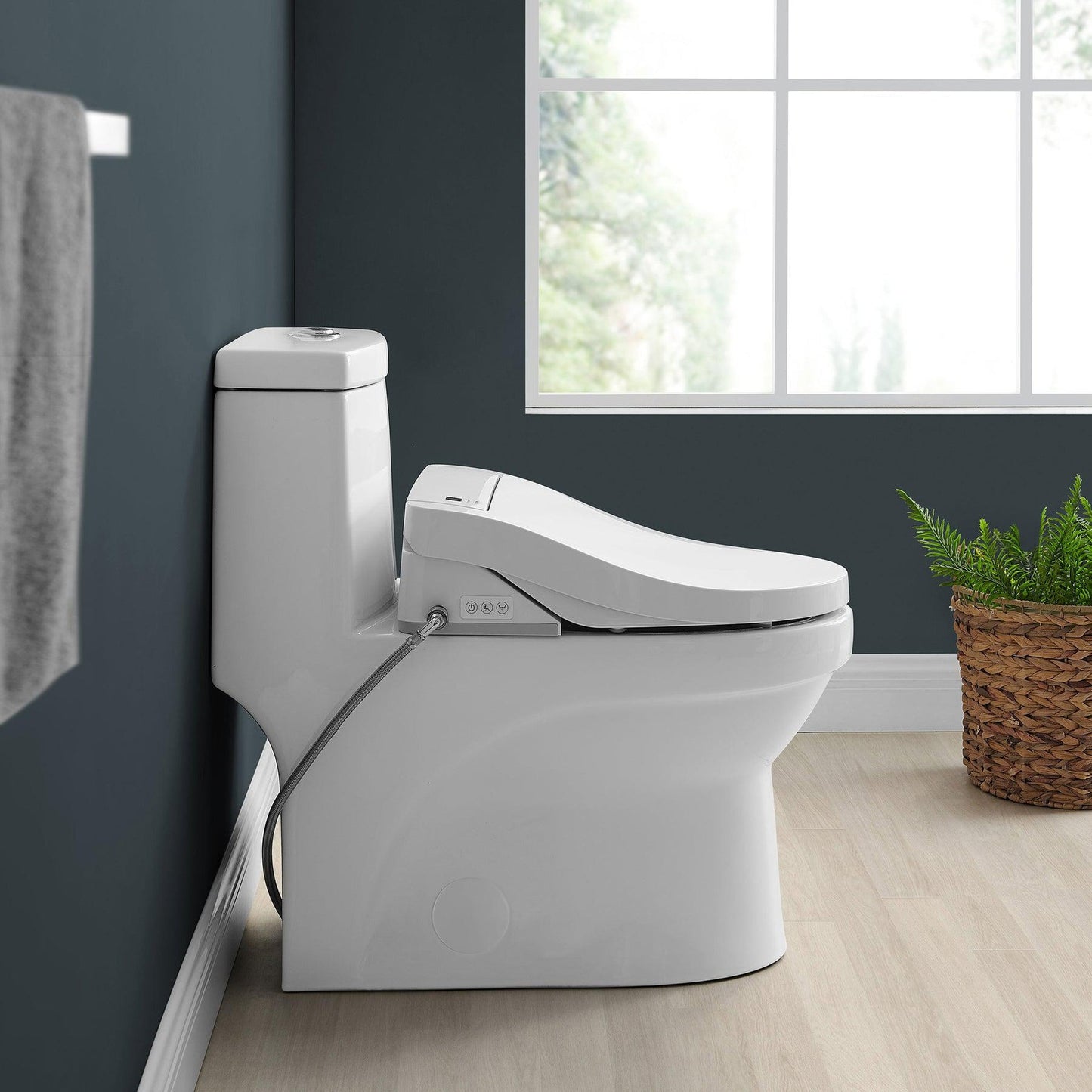 Swiss Madison Virage 15" x 28" White One-Piece Elongated Floor Mounted Toilet With 1.1/1.6 GPF Vortex Dual Flush Function, Vivante Smart Seat Bidet and Wireless Remote Control