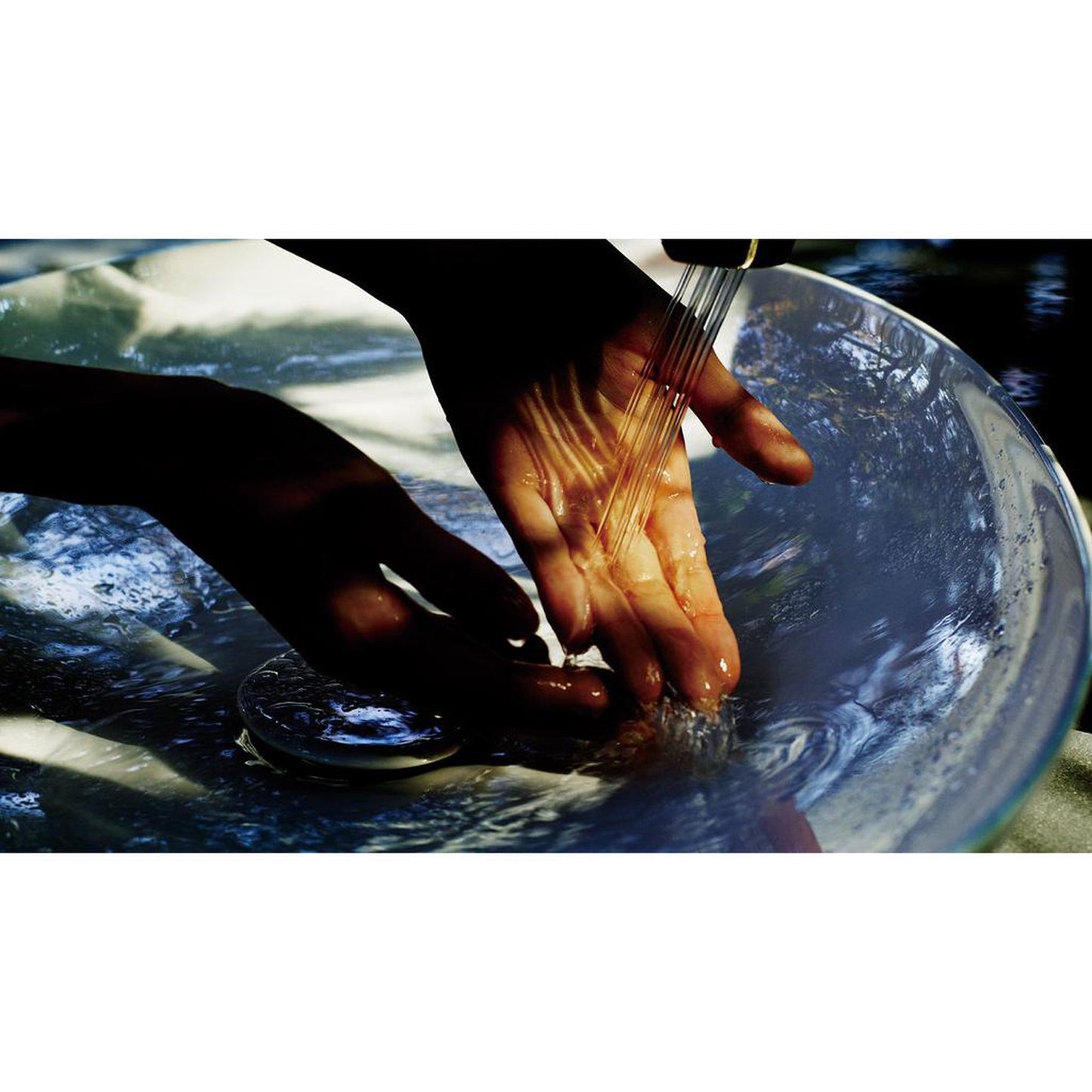 TOTO ZN Polished Chrome 1.1 GPM Single Hole Touchless Automatic Sensor Bathroom Sink Faucet