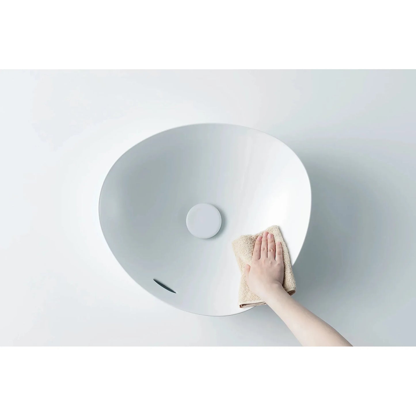 TOTO Kiwami 18-1/8" Cotton Asymmetrical Vessel Lavatory