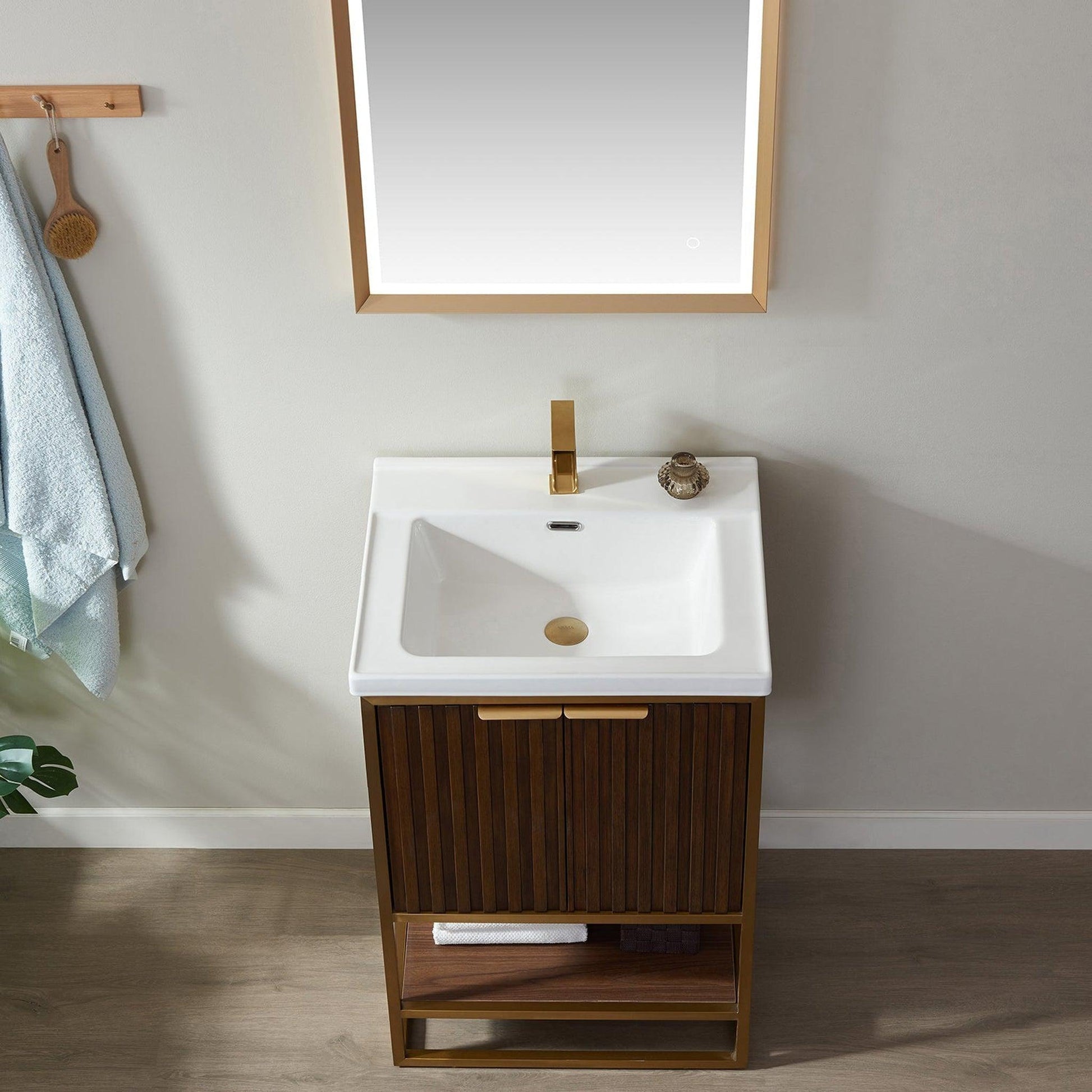 Vinnova Donostia 24" Single Vanity In North American Light Walnut Finish With Ceramic Undermount Sink With Mirror