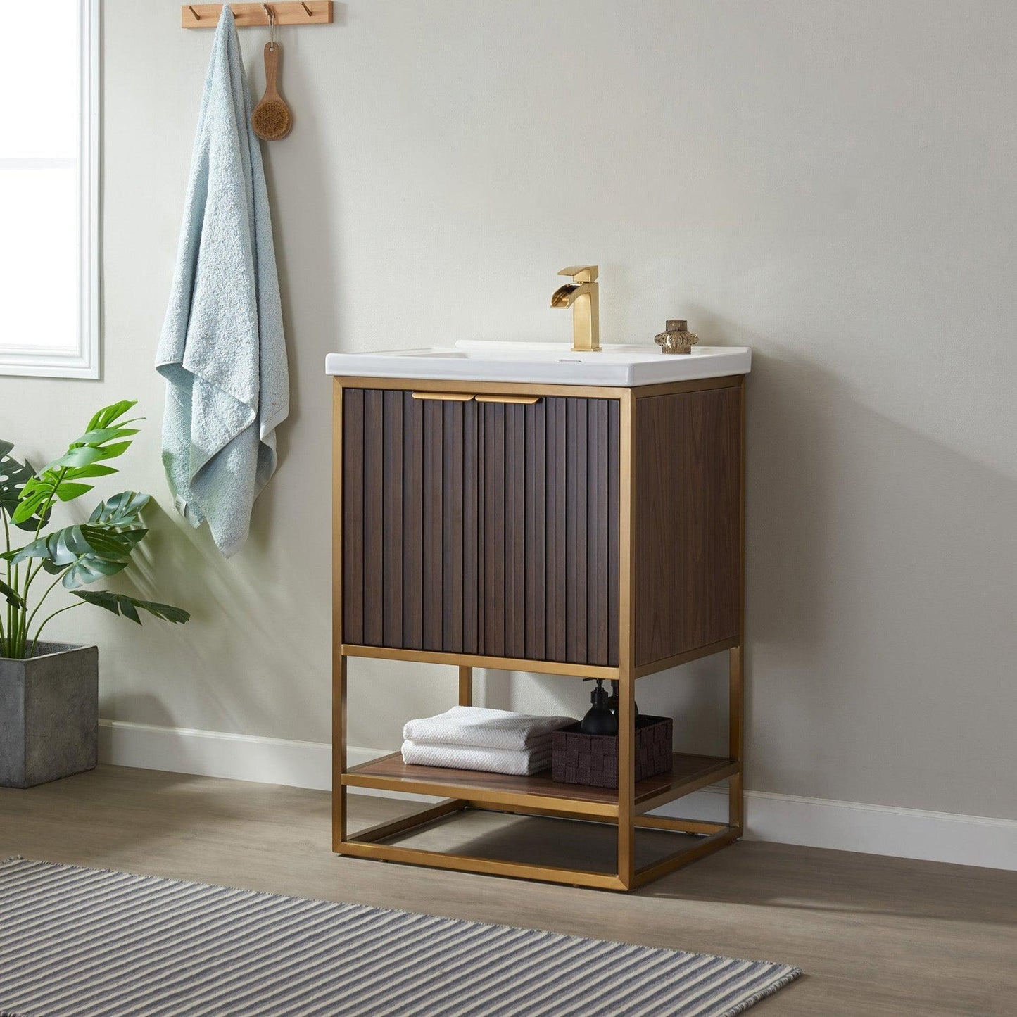 Vinnova Donostia 24" Single Vanity In North American Light Walnut Finish With Ceramic Undermount Sink Without Mirror