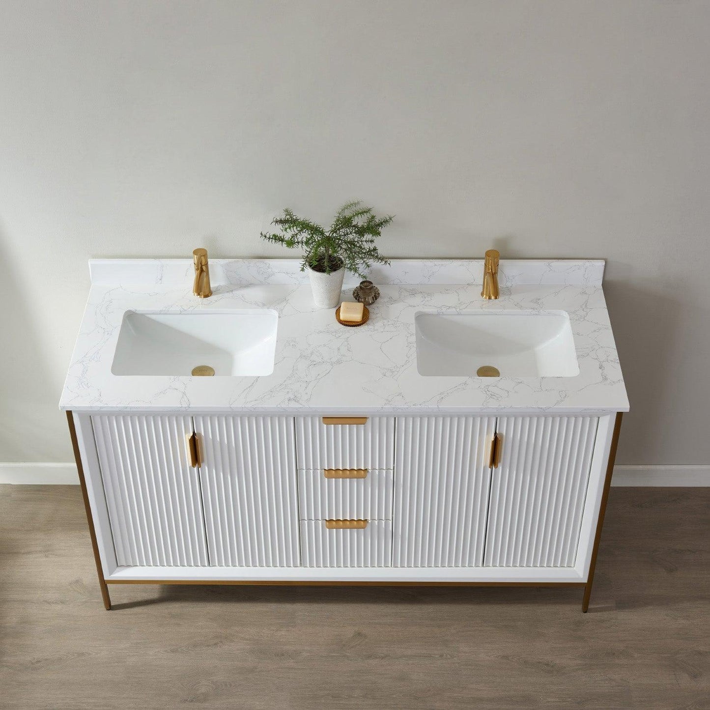 Vinnova Granada 60" Double Vanity In White With White Composite Grain Stone Countertop