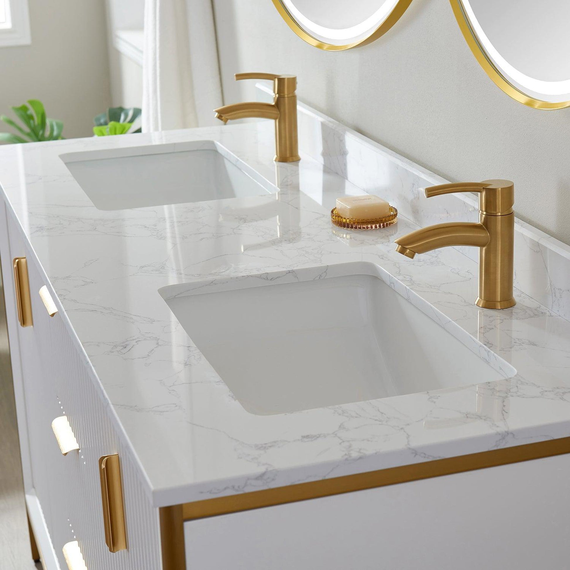 Vinnova Granada 60" Double Vanity In White With White Composite Grain Stone Countertop And Mirror