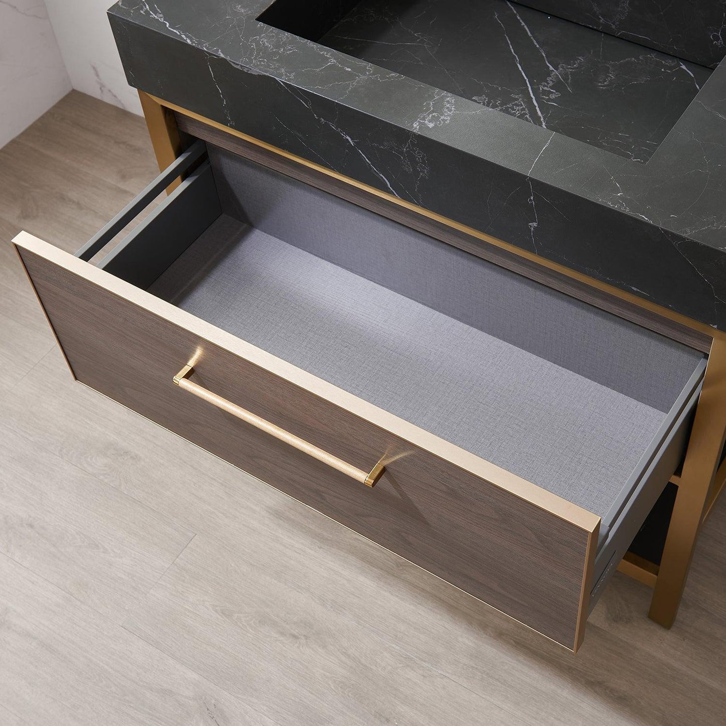 Vinnova Segovia 36" Single Sink Bath Vanity In Suleiman Oak Finish With Black Sintered Stone Top