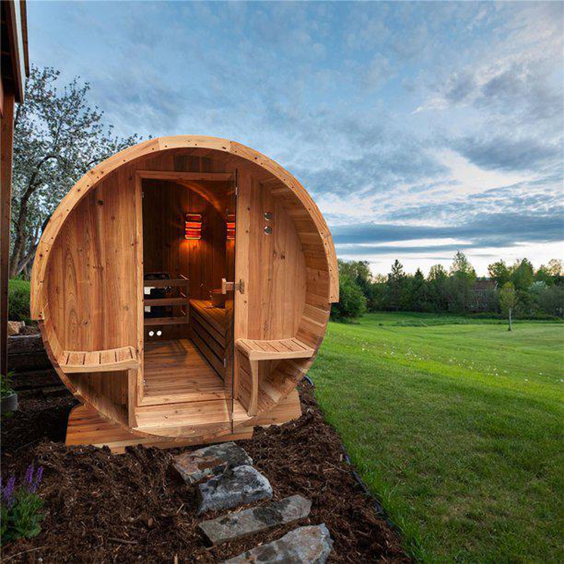 Aleko Rustic Cedar Barrel 6 Person Outdoor Wet Dry Steam Sauna With 6 kW Harvia KIP Electric Sauna Heater and Bitumen Shingle Roof