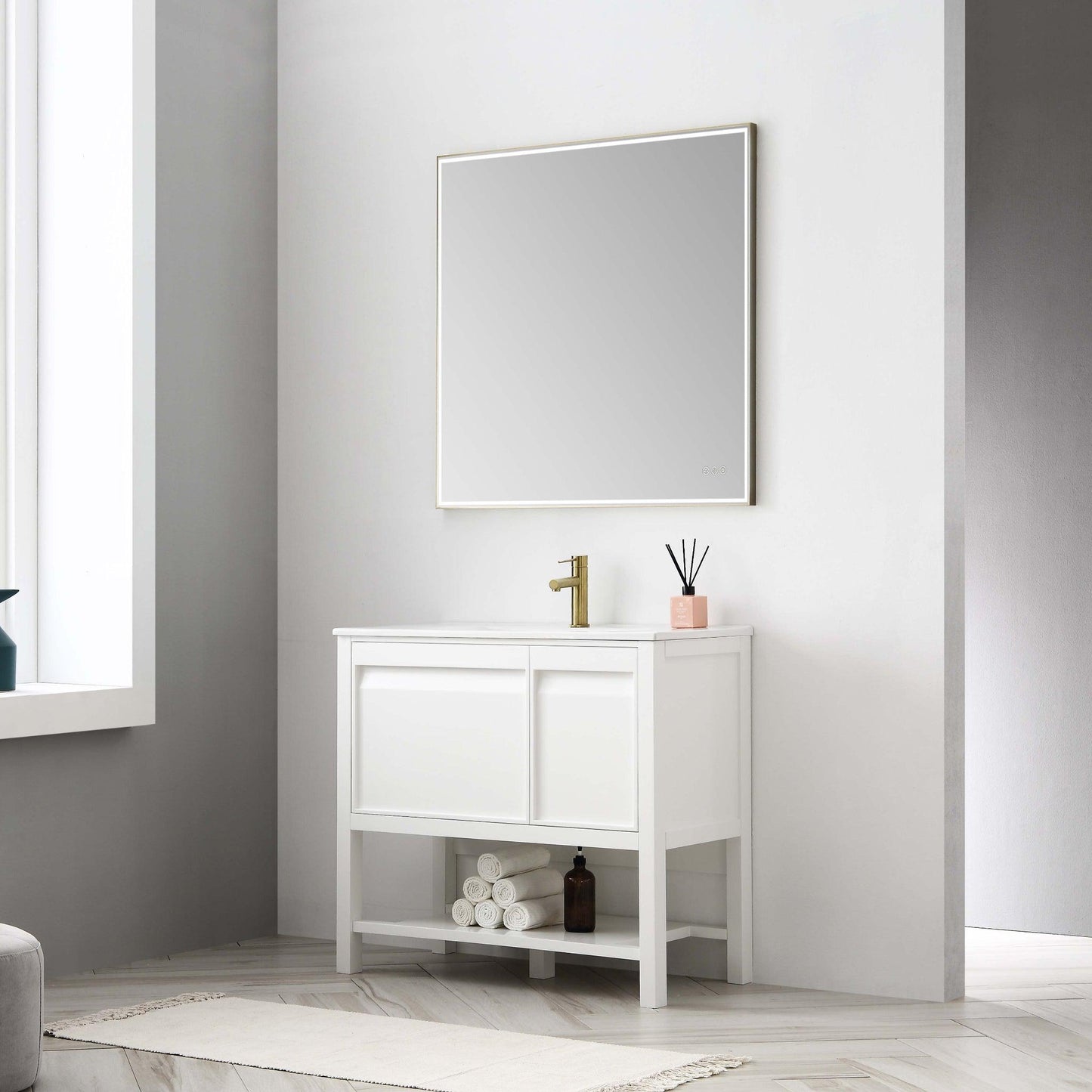 Blossom Vienna 36" 1-Door 1-Drawer Matte White Freestanding Vanity Base