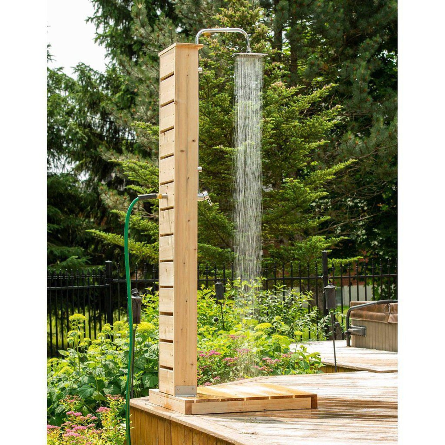 Dundalk LeisureCraft Canadian Timber Sierra Pillar Outdoor Shower