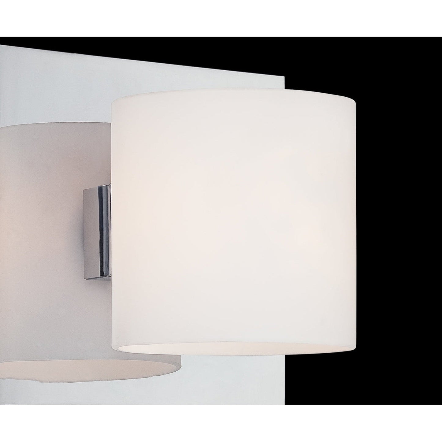 Eurofase Lighting Geos 31" 5-light Dimmable Halogen Bulb Chrome Bath Bar With Opal White Glass Shades