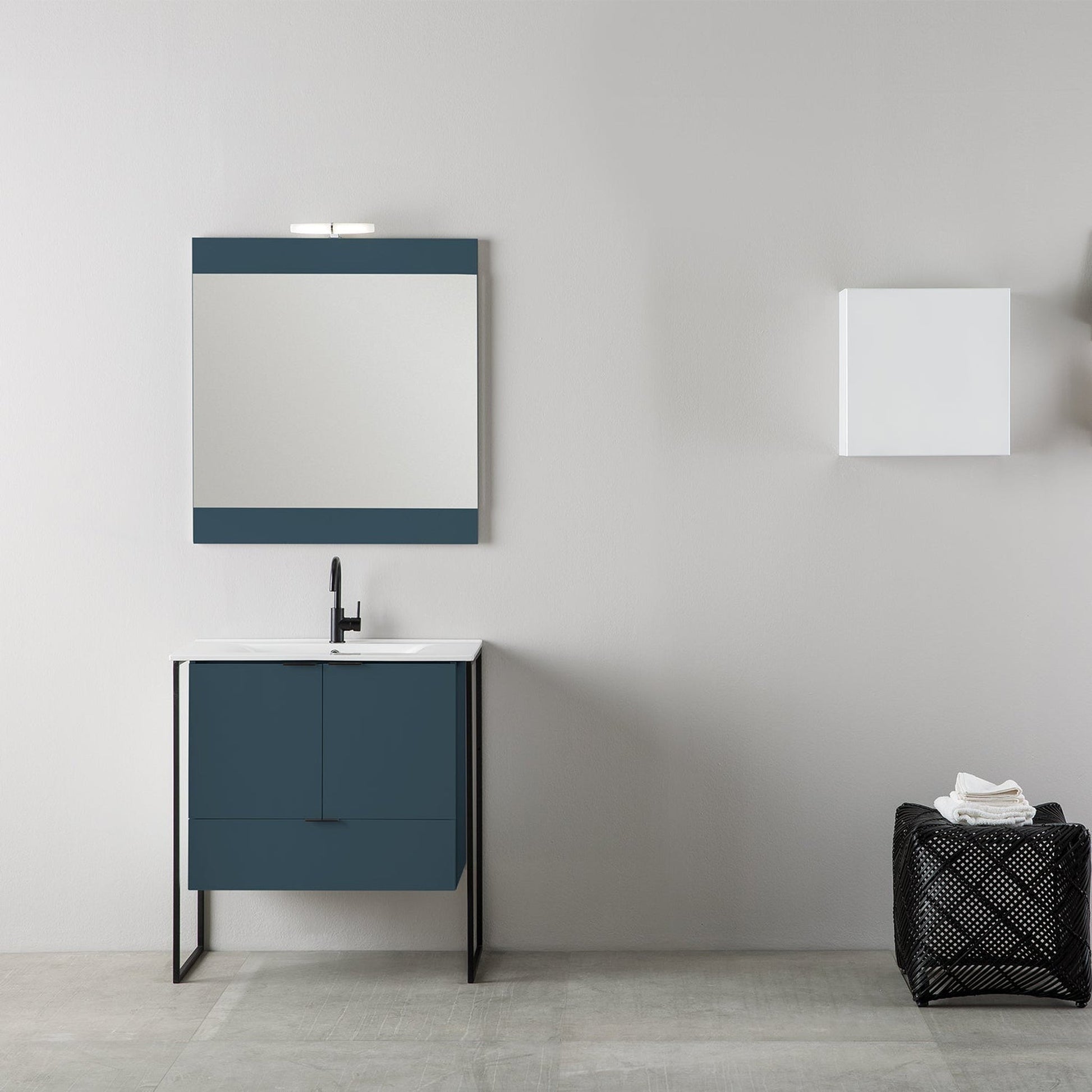 Eviva Moma 32" x 34" Teal Bathroom Vanity With Black Metallic Legs and Single Integrated Sink