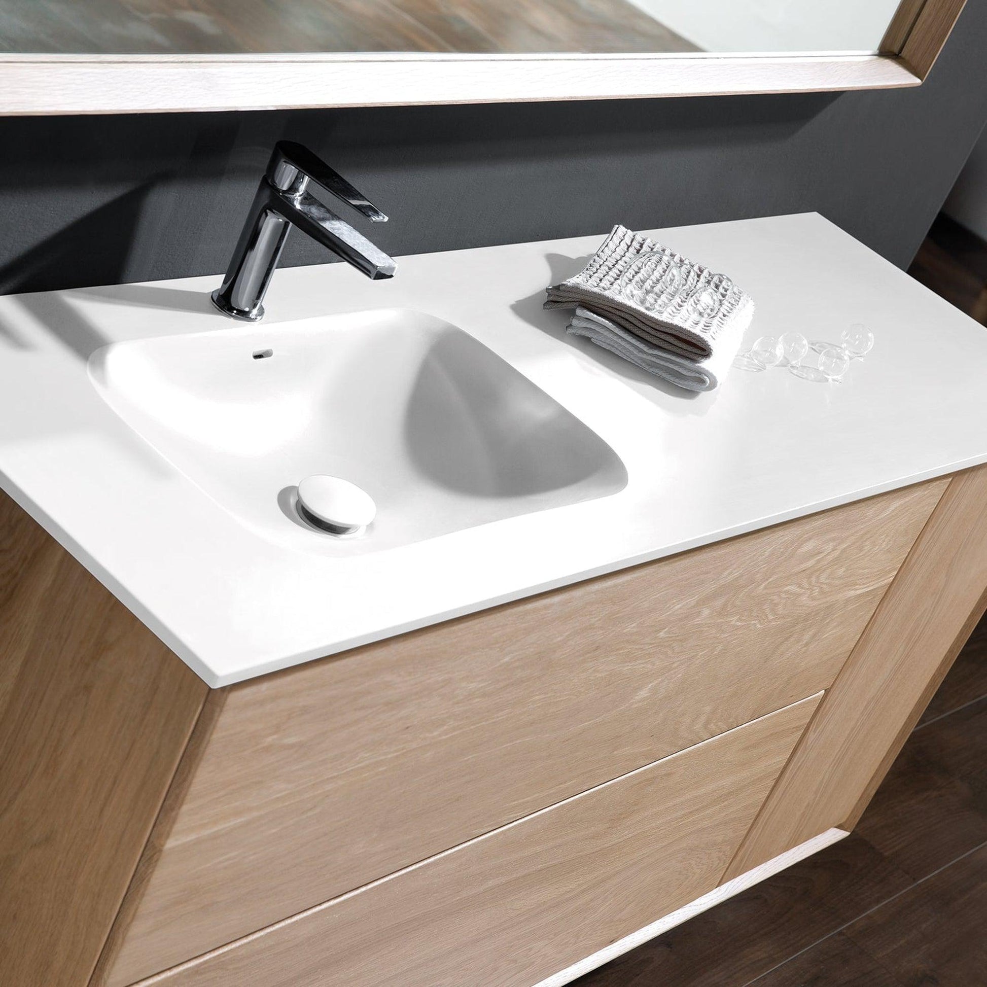Eviva Prancer 44" x 25" Oak Wall-Mounted Bathroom Vanity With Integrated Solid Surface Sink