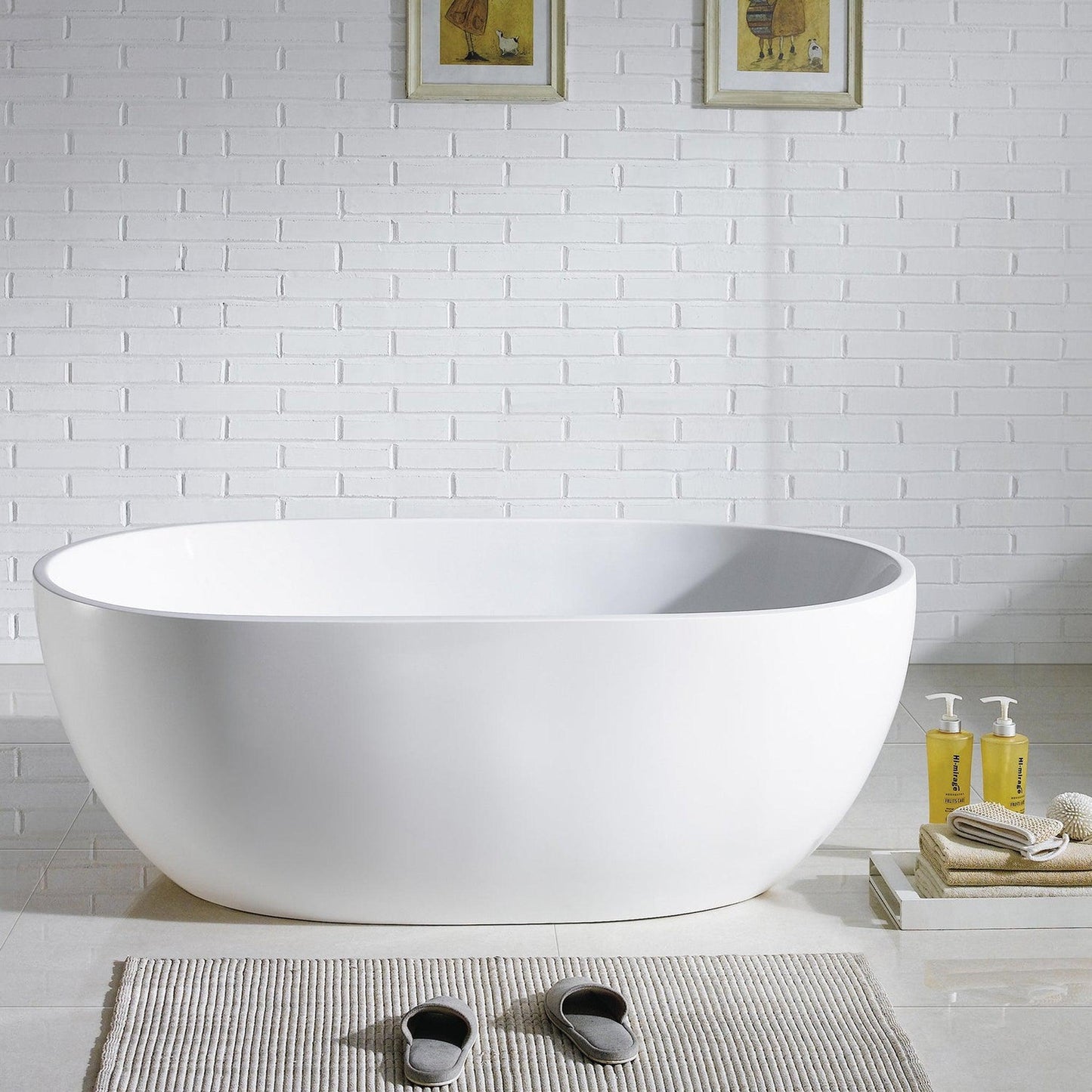 Eviva Stella 61" x 31" White Freestanding Oval Shape Acrylic Soaking Bathtub