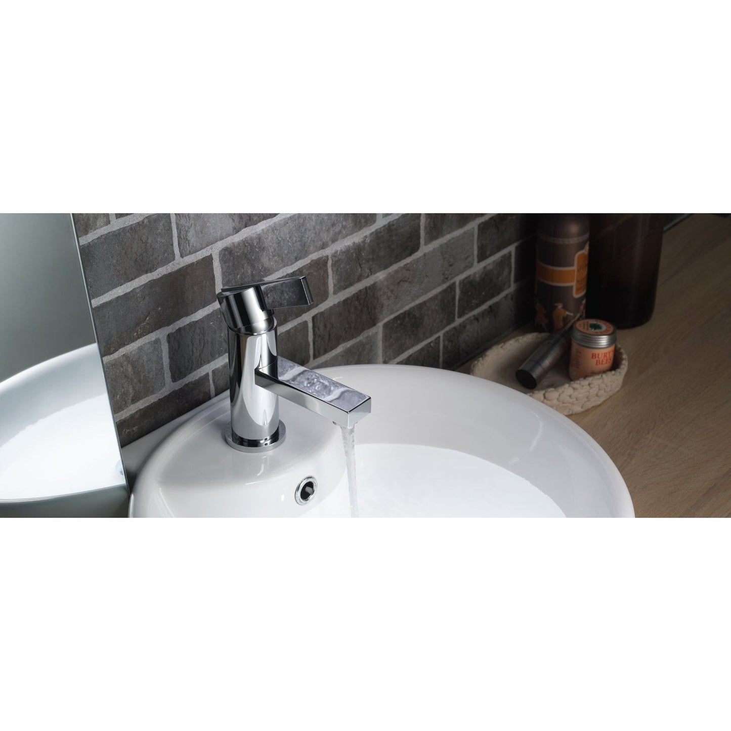 Flusso Faucets Serie 145 6" Single-Hole Chrome Deck-Mounted Bathroom Sink Faucet With Pop-Up Drain