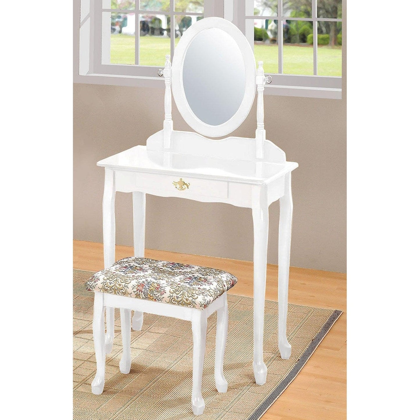 HomeRoots 29" x 18" x 49" Queen Anne Vanity Set In White Finish