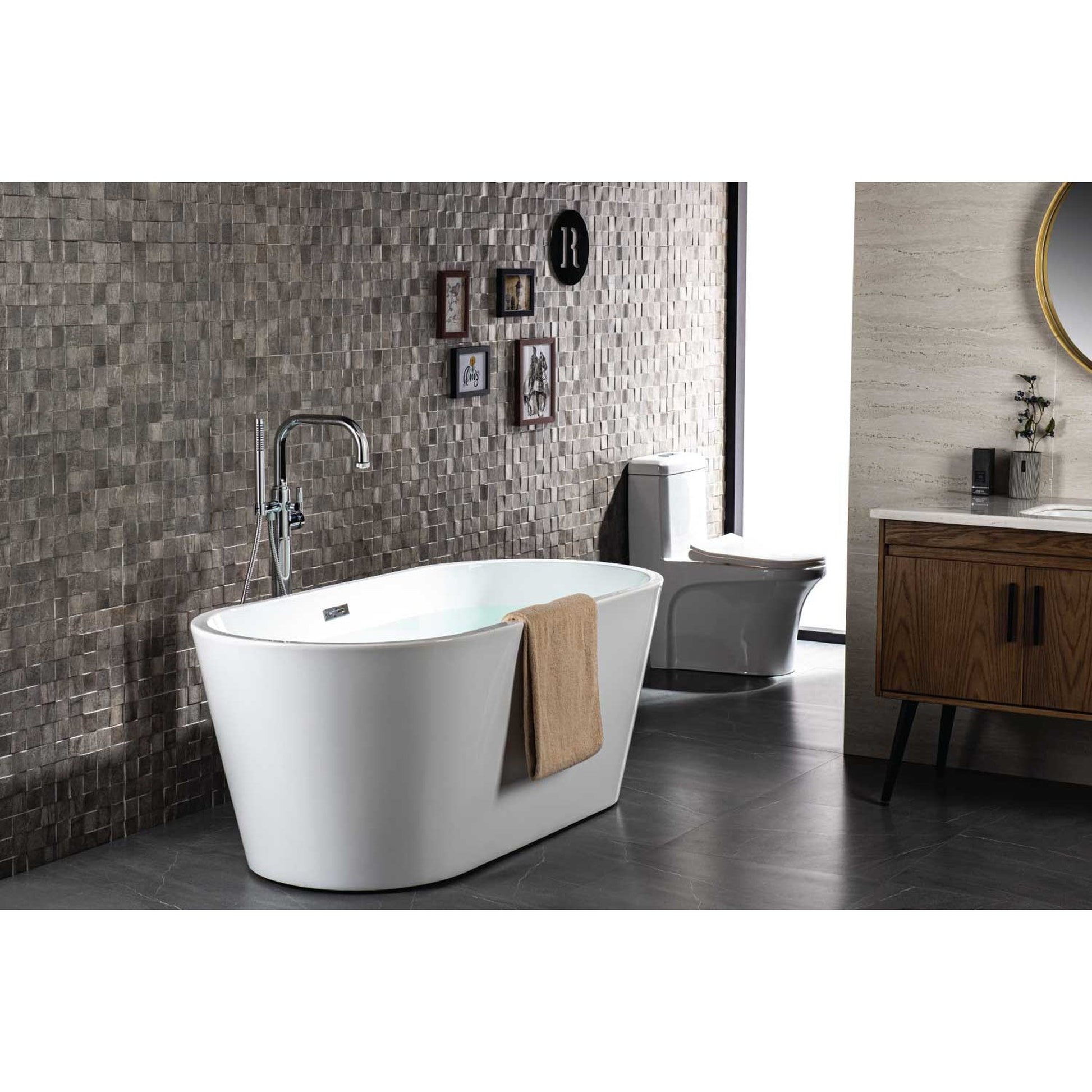 Isenberg Serie 250 40" Brushed Nickel PVD Freestanding Floor-Mounted Swivel Bathtub Filler With Integrated Diverter and Hand-Held Shower With Back Flow Prevention Valve