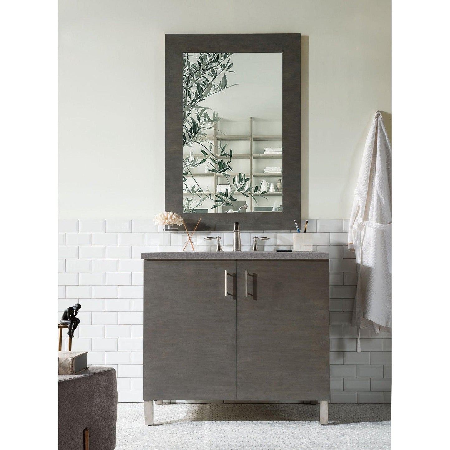 James Martin Metropolitan 36" Single Silver Oak Bathroom Vanity With 1" Gray Expo Quartz Top and Rectangular Ceramic Sink