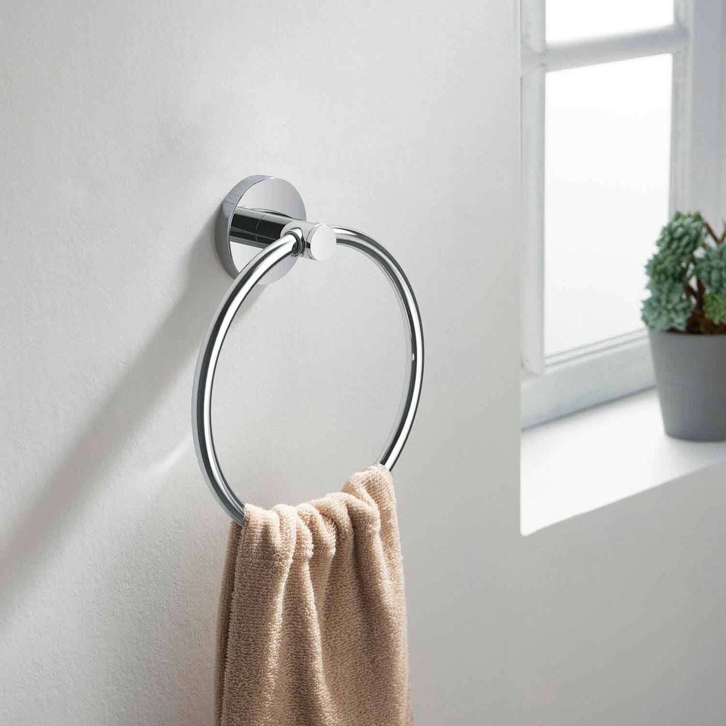 KIBI Circular Brass Bathroom Towel Ring in Chrome Finish