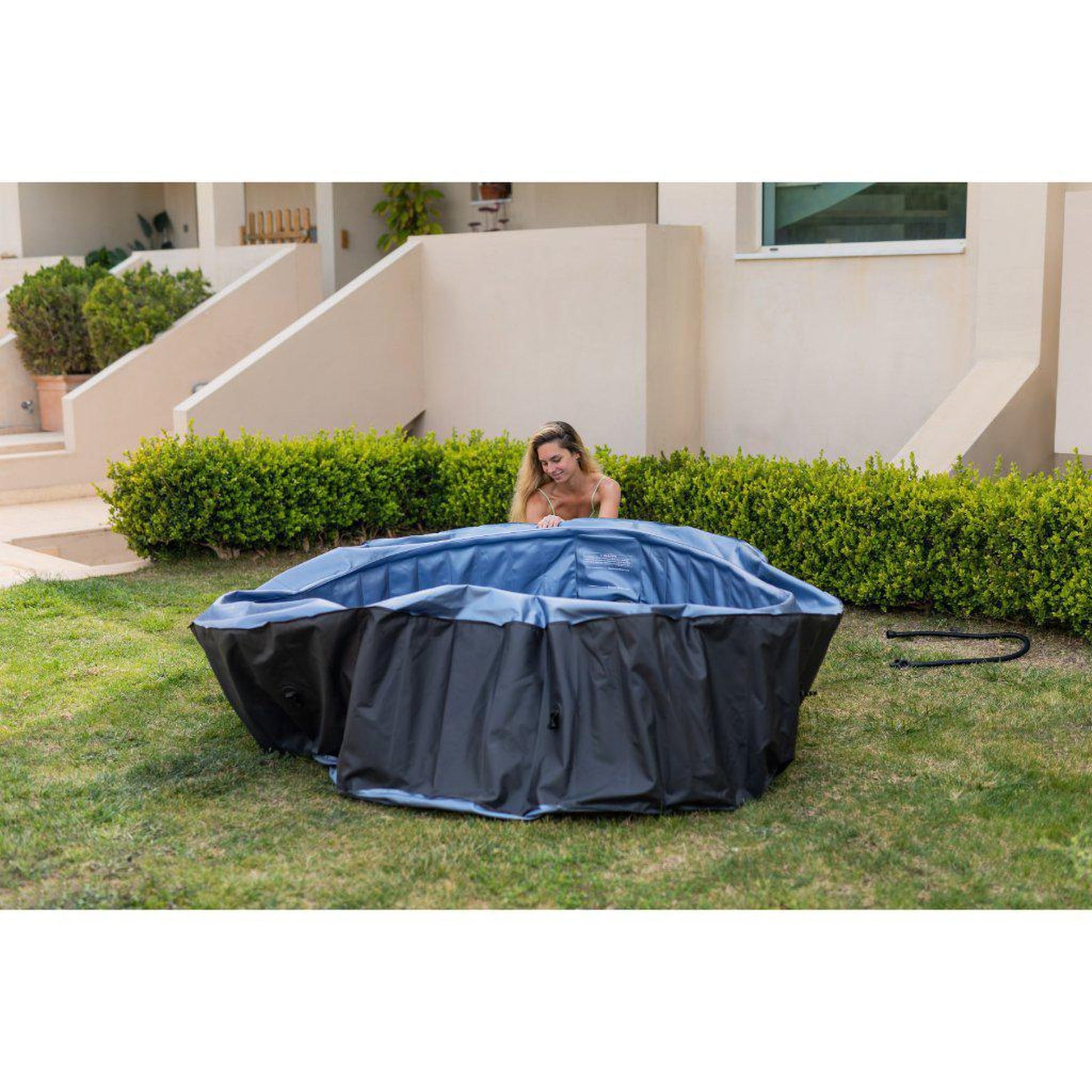 MSpa Delight Tekapo 73" x 27" 6-Person 132-Jet Square Gray Inflatable Indoor And Outdoor Hot Tub
