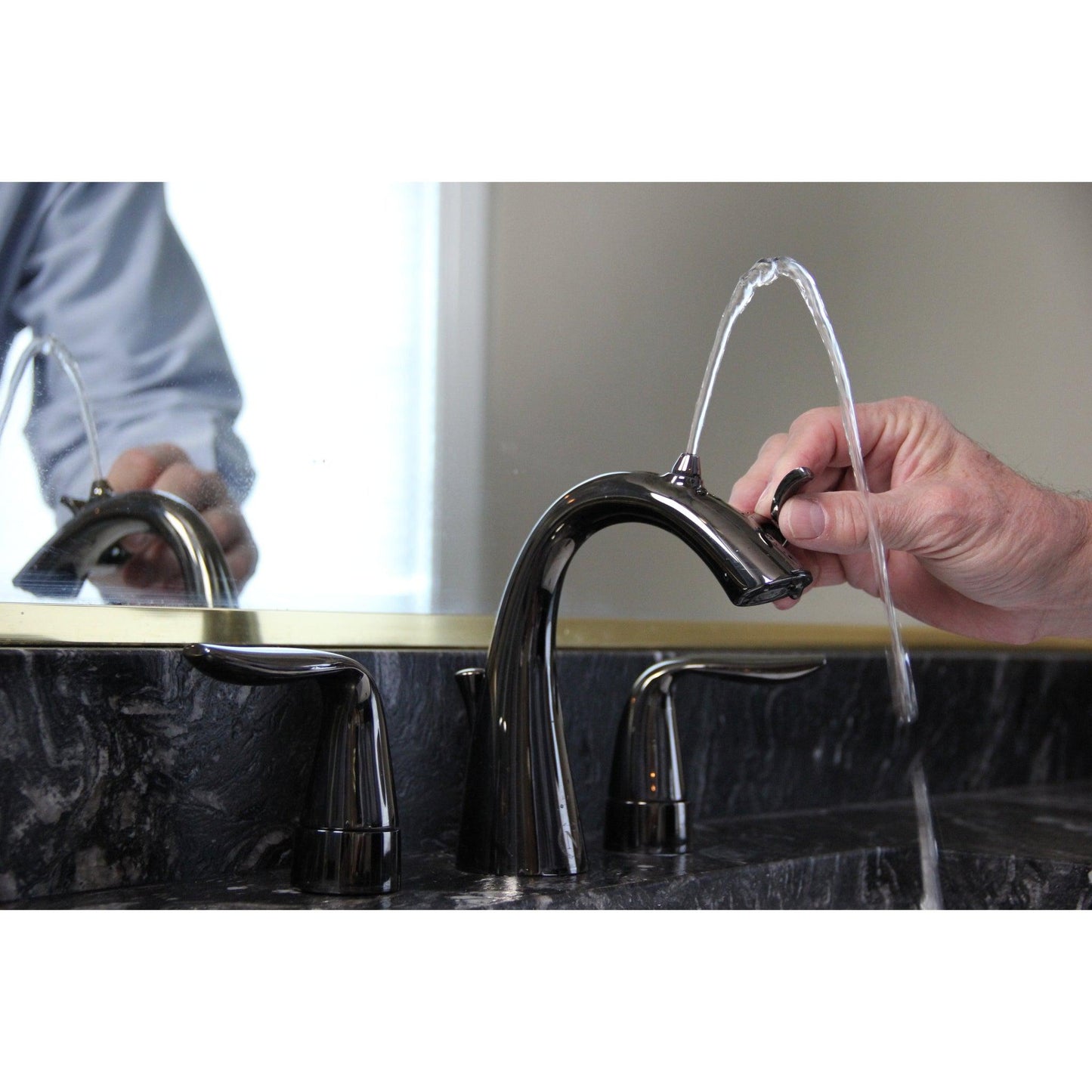Nasoni Da Vinci 8" Gloss Black Nickel Widespread Fountain Faucet With Pop-Up Drain