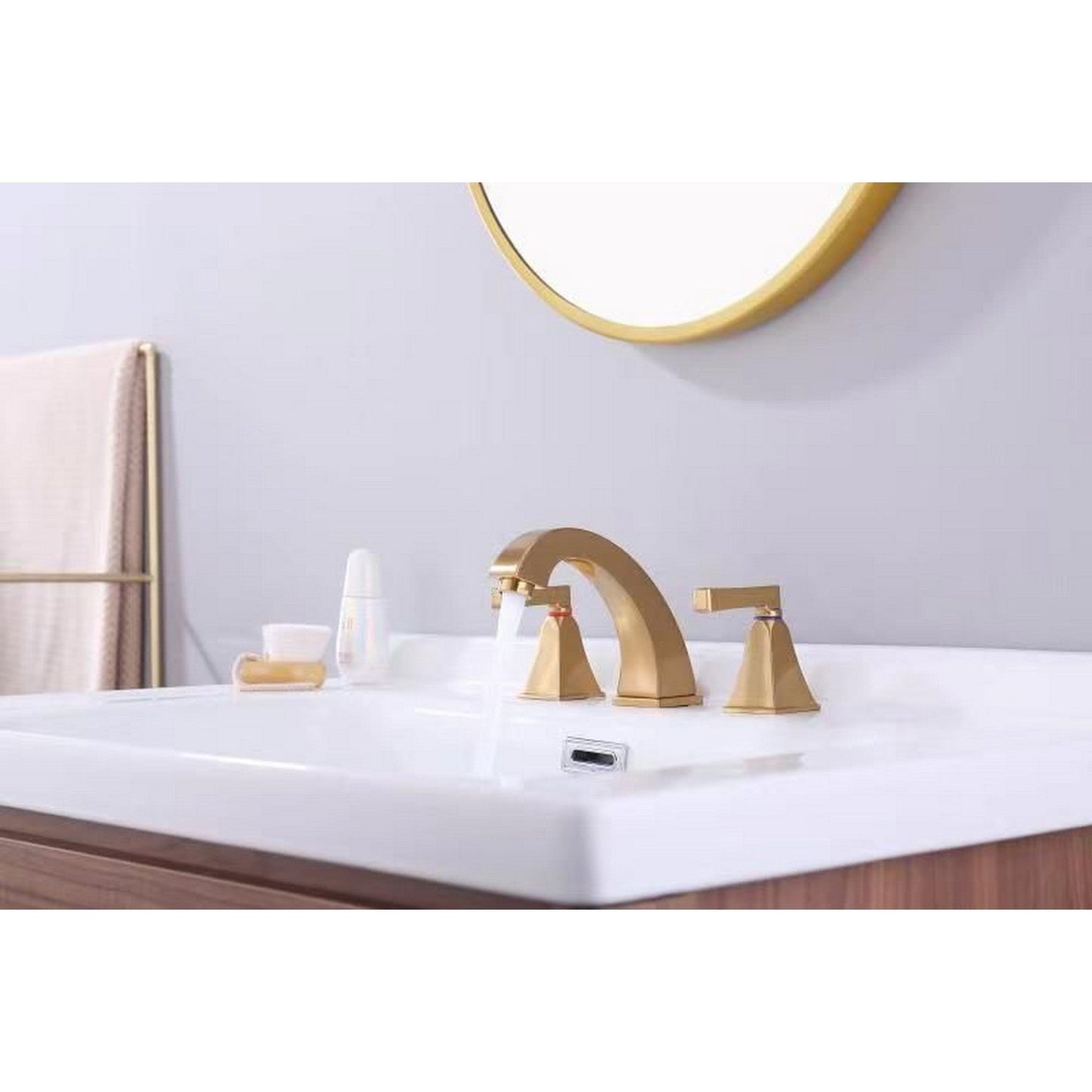 Ratel 3-Hole Champagne Bronze Widespread Bathroom Faucet