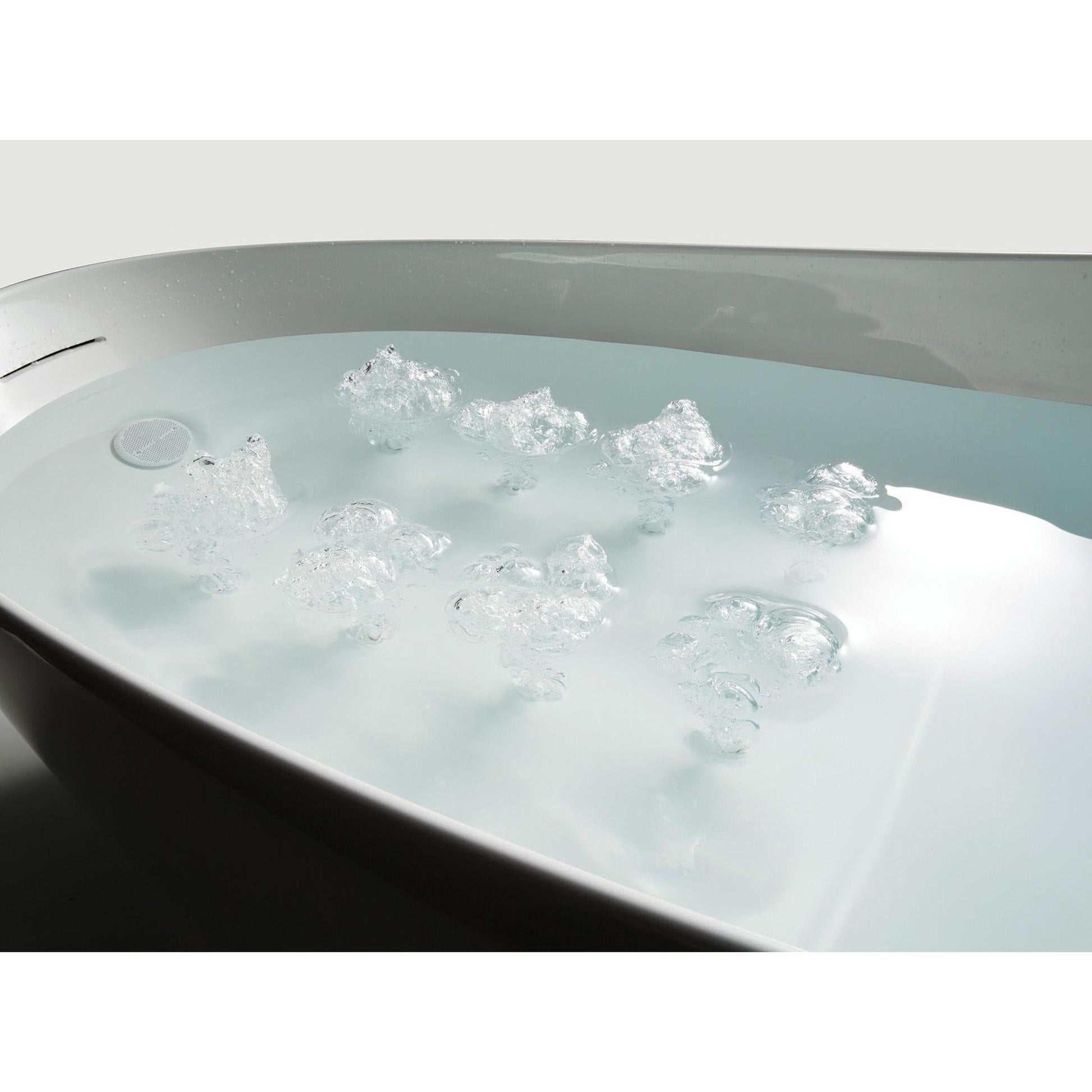 TOTO Gloss White Freestanding Zero Gravity Flotation Bathtub With Hydrohands Water Jets
