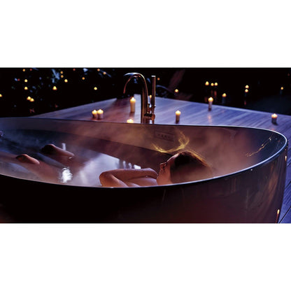 TOTO Gloss White Freestanding Zero Gravity Flotation Bathtub With Hydrohands Water Jets